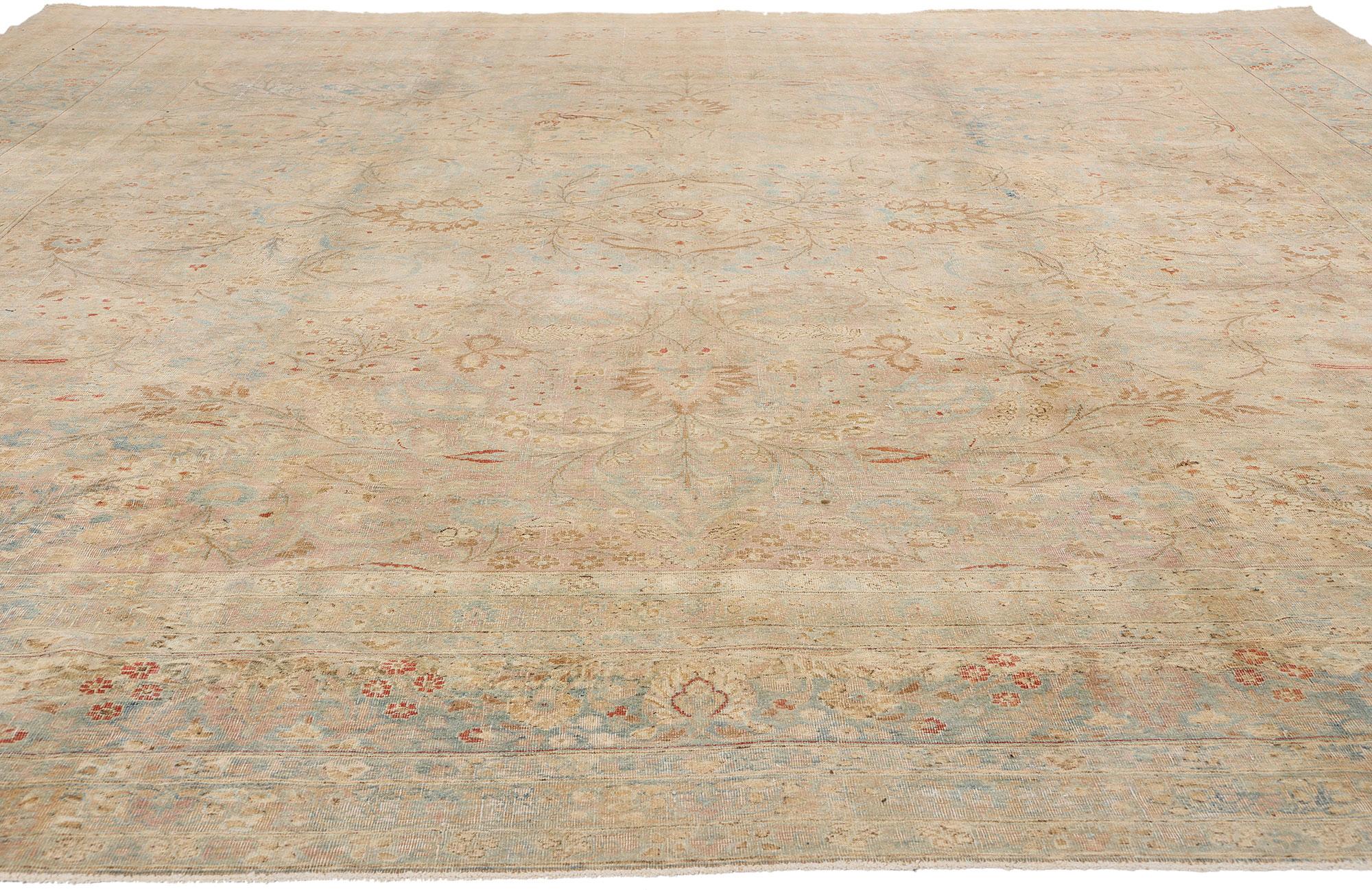 Hand-Knotted Late 19th Century Antique Persian Khorassan Rug with Traditional Style For Sale