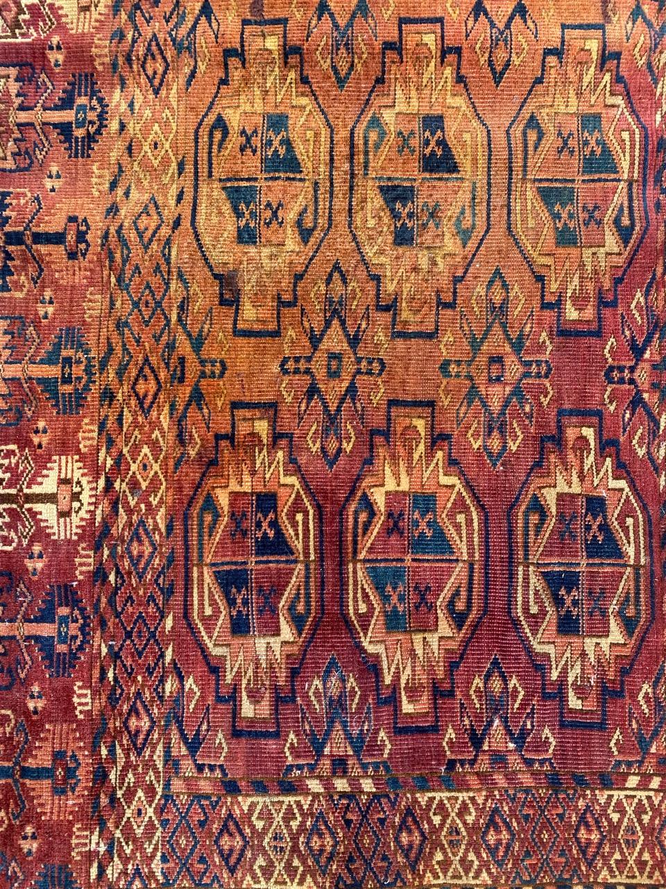 Antique Turkmen tekke Bokhara rug with beautiful Bokhara design and nice natural colors, entirely hand knotted with wool velvet on wool foundation.

✨✨✨
