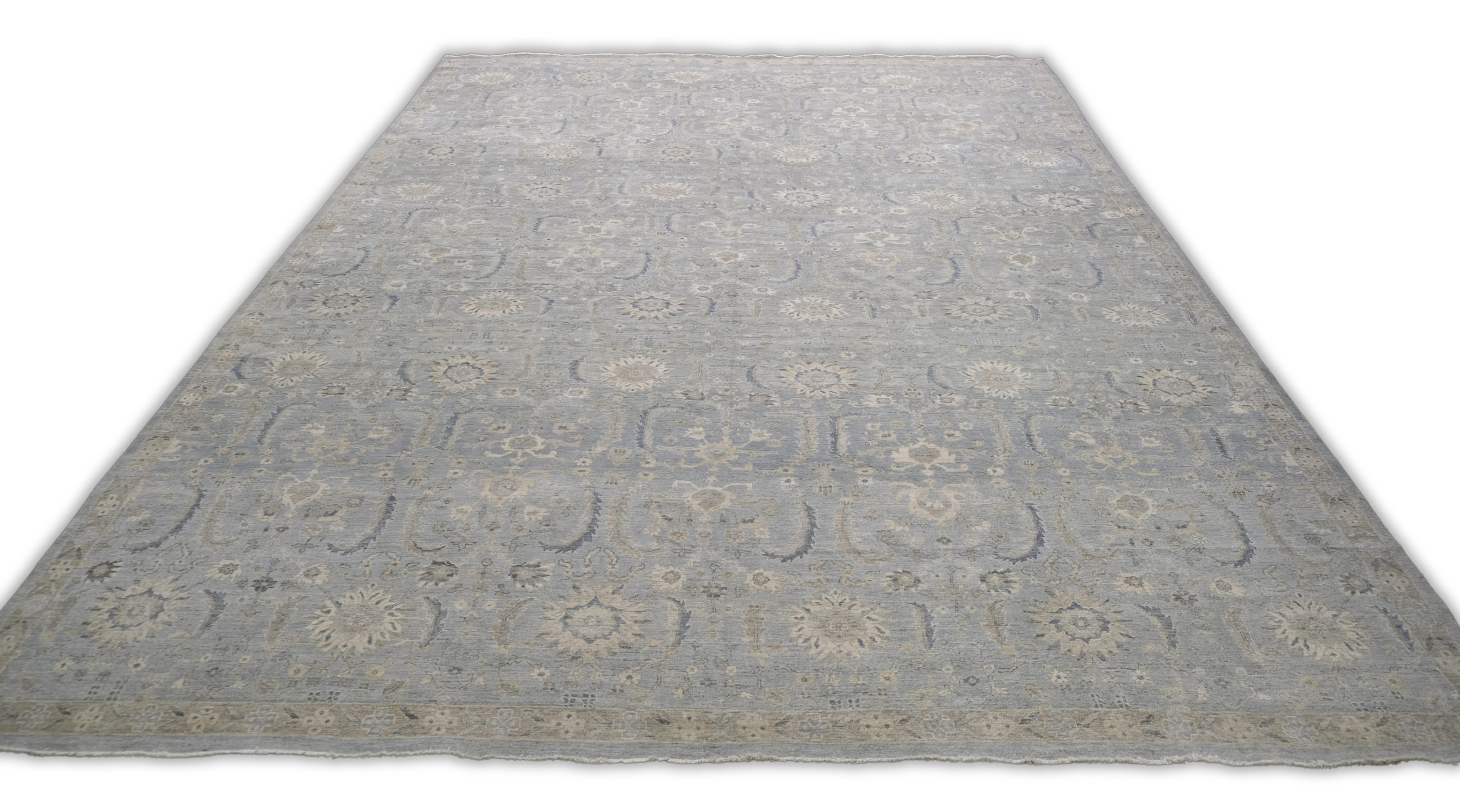 Tappeto in lana con motivo Tabriz blu e beige, con effetto invecchiato, 13'8''x19'9'' in vendita 2