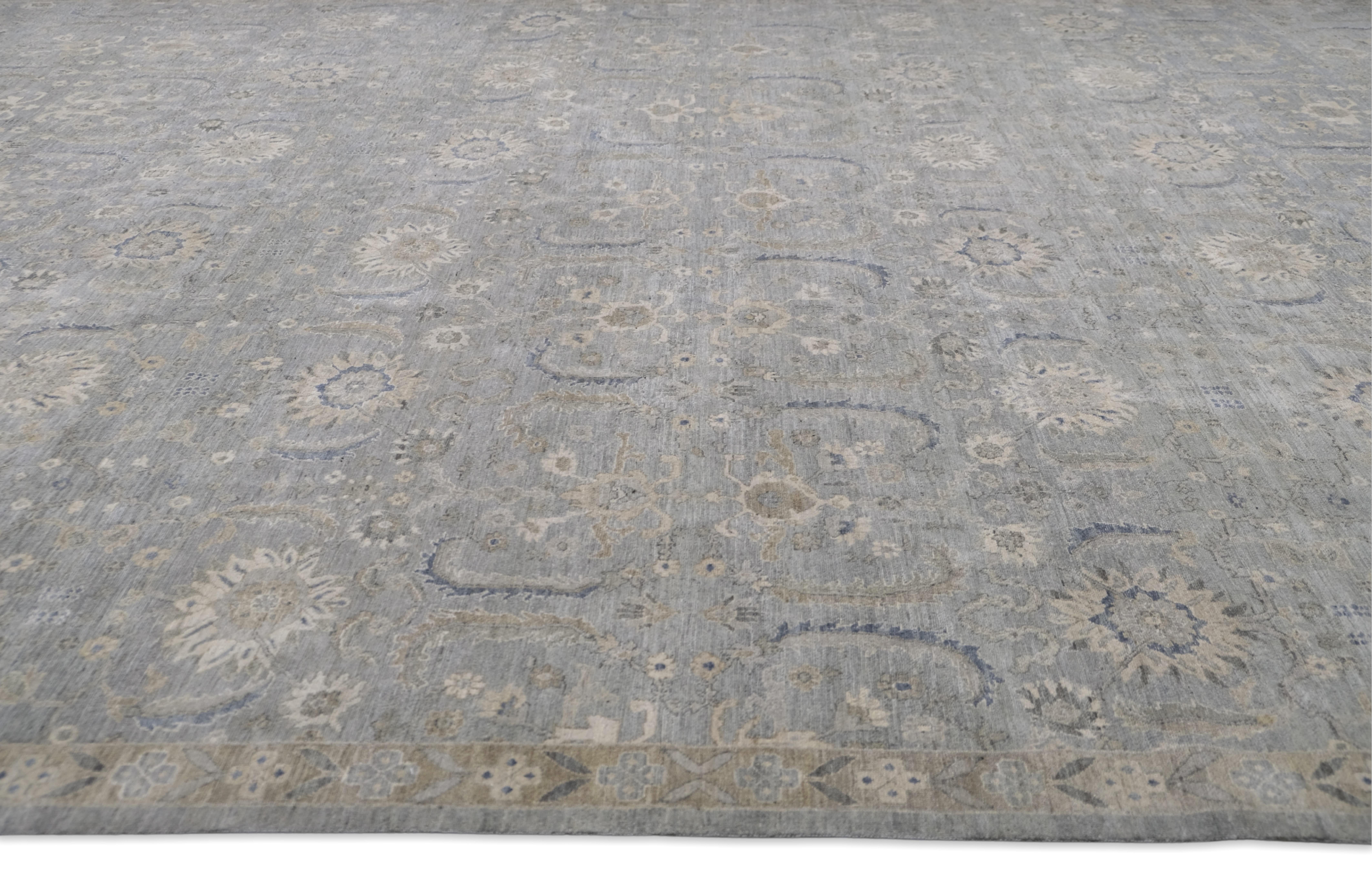 XXI secolo e contemporaneo Tappeto in lana con motivo Tabriz blu e beige, con effetto invecchiato, 13'8''x19'9'' in vendita
