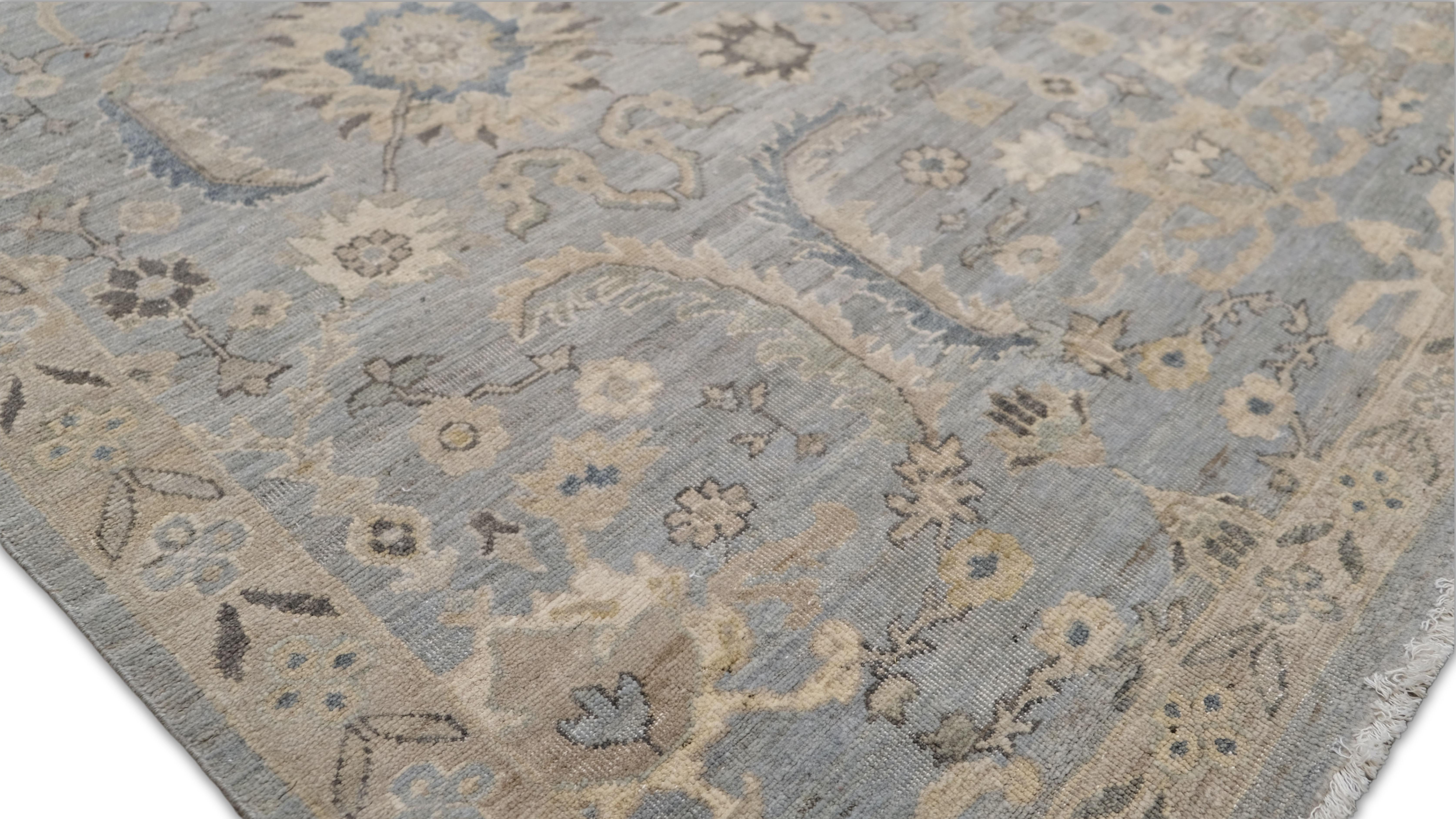 Annodato a mano Tappeto in lana con motivo Tabriz blu e beige, con effetto anticato, 9'9''x13'10'' in vendita