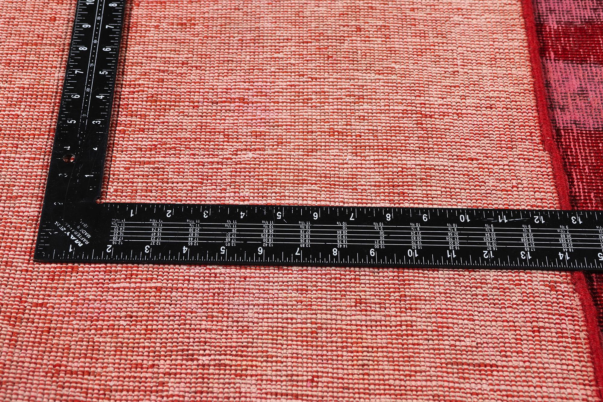 XX secolo Tappeto Craniotomia Vintage con teschio rosso, ispirato ad Alexander McQueen in vendita