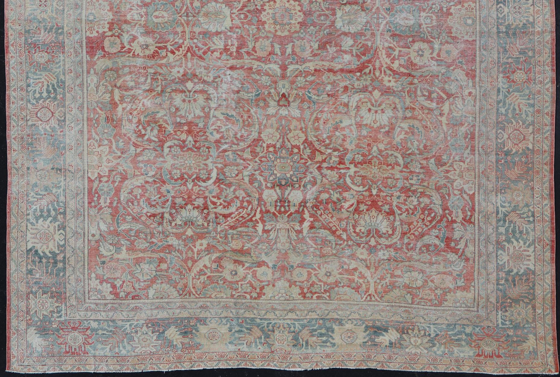 Distressed Hand Knotted Antique Persian Sultanabad Rug Faded Red and Blue Colors In Good Condition For Sale In Atlanta, GA