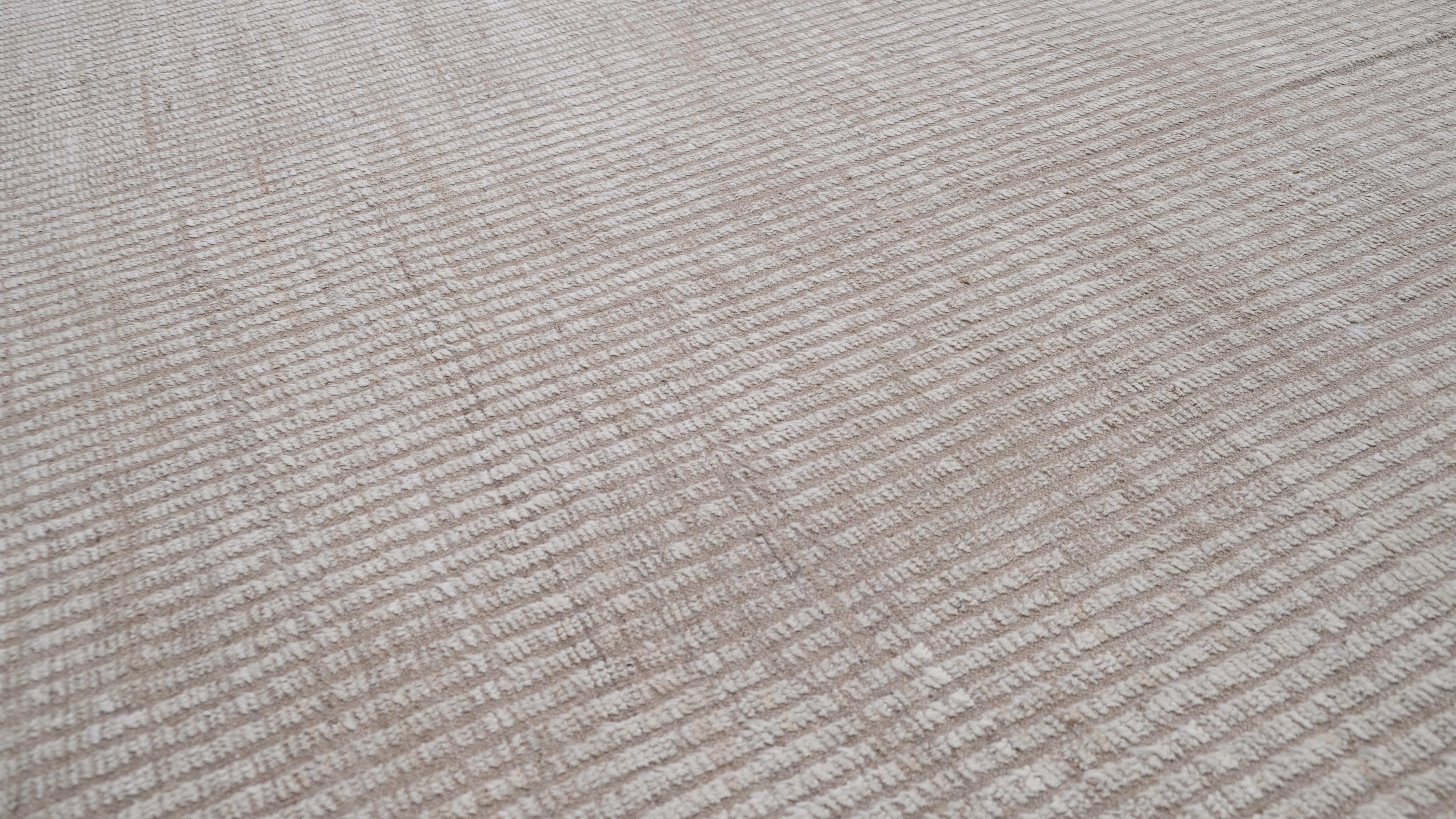 Distressed Moroccan Wool Rug 14'3''x18'2'' For Sale 2