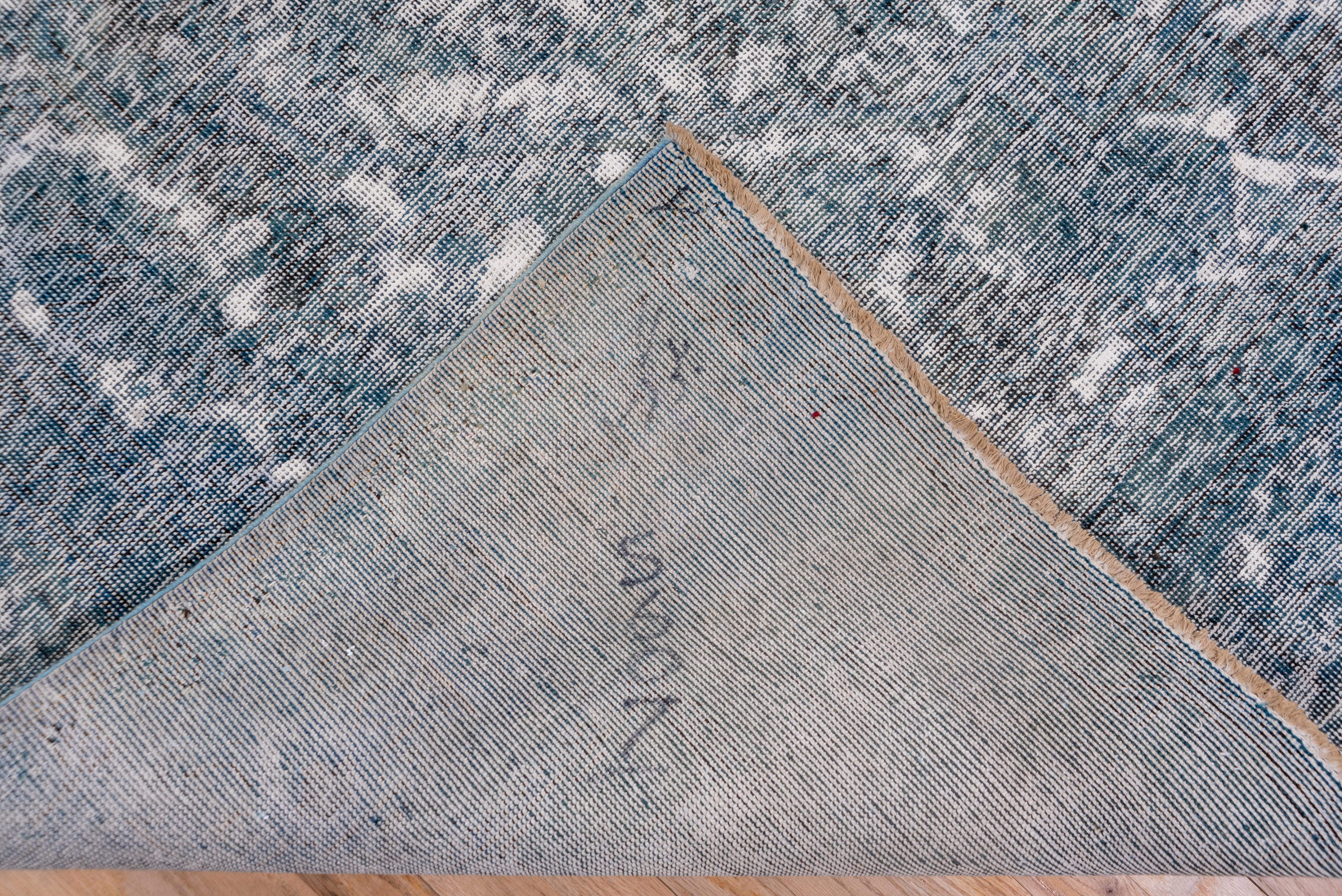 Übergefärbter Teppich im Used-Look, blau + grüne Palette (Handgeknüpft)