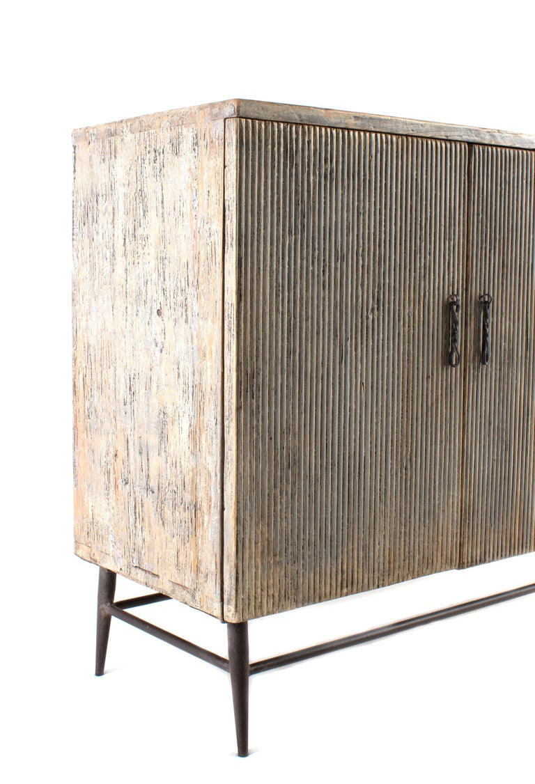 Mid-Century Modern Distressed Paint Patina Four Door Reeded Server For Sale