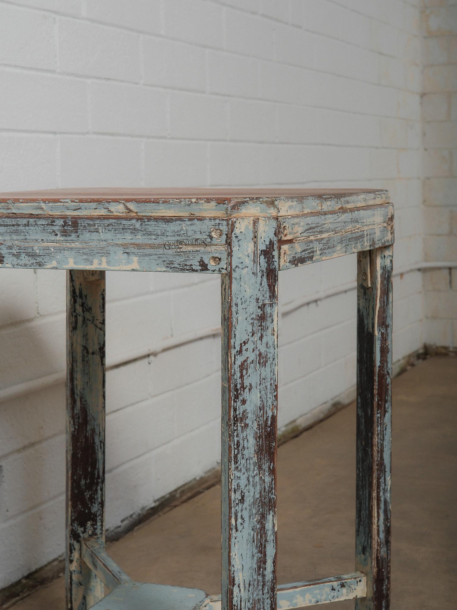 Distressed Painted Wooden Accent Table with Weathered Blue Patina Bon état - En vente à High Point, NC