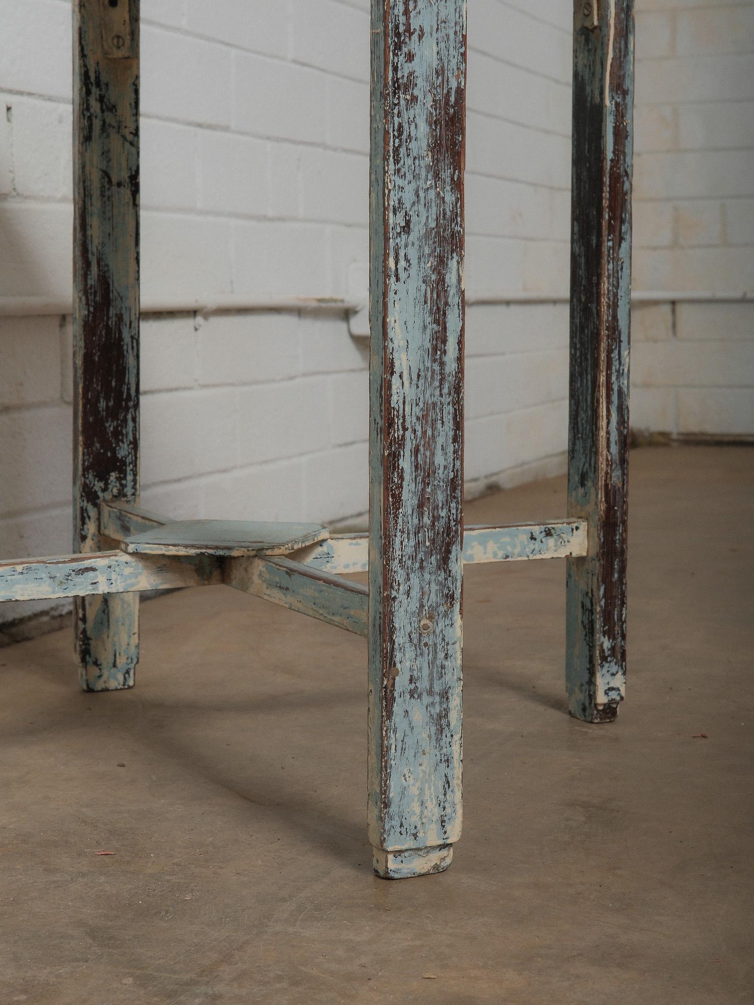 20ième siècle Distressed Painted Wooden Accent Table with Weathered Blue Patina en vente