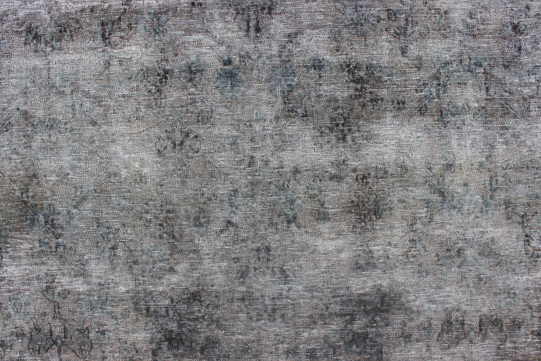 Distressed Persian Rug with a Modern Design in Gray and Blue For Sale 3