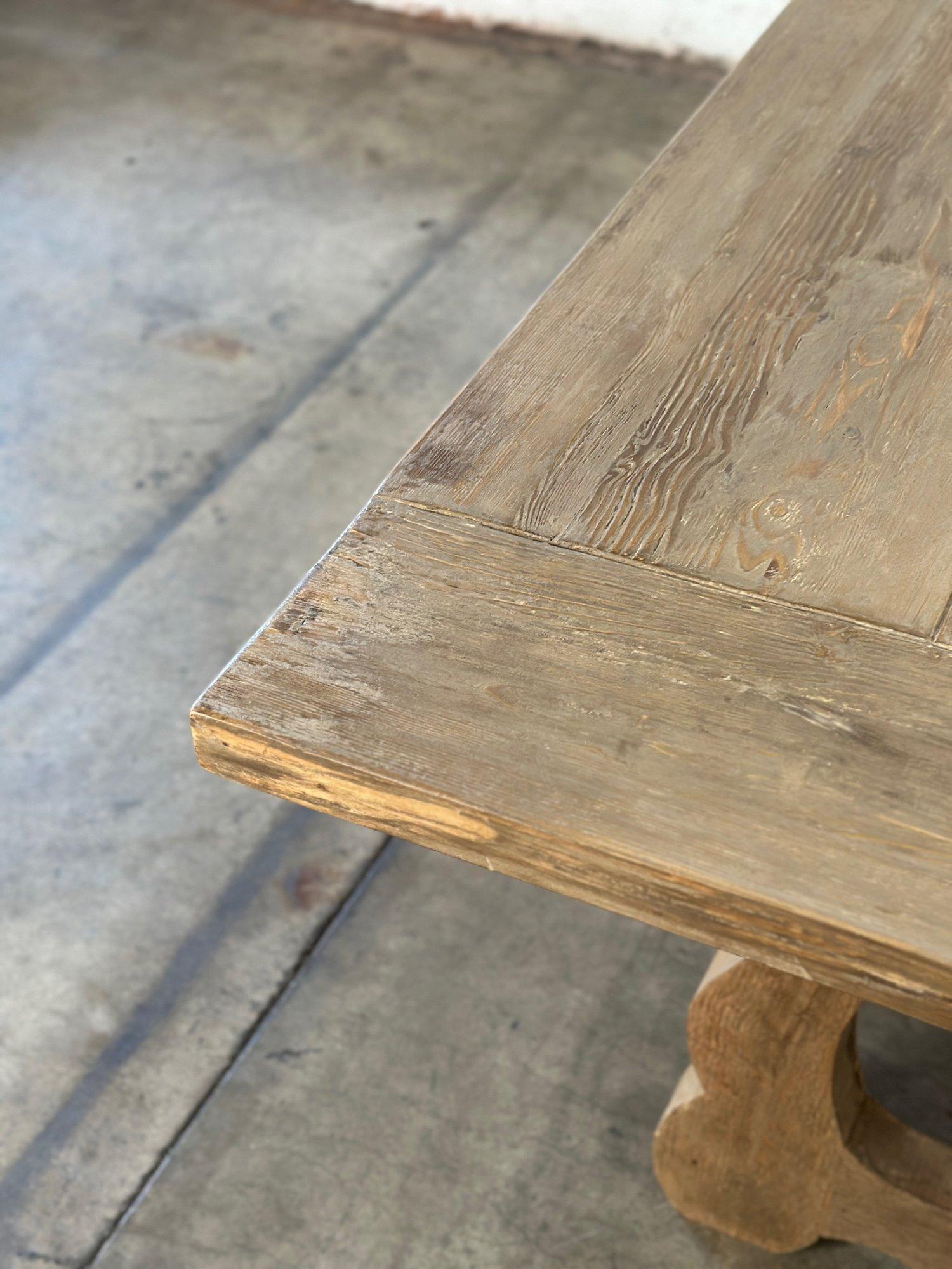 Distressed Reclaimed Pine Dining table For Sale 7