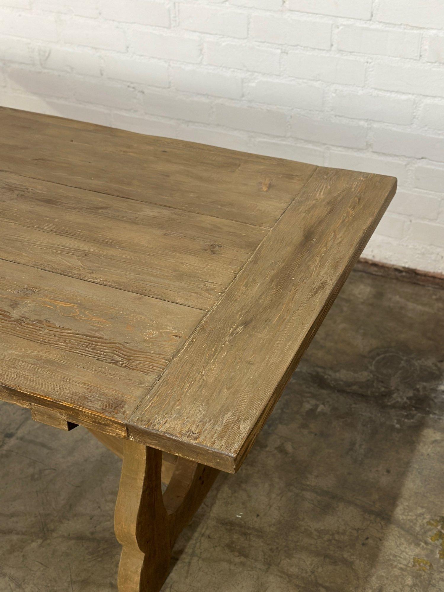 Distressed Reclaimed Pine Dining table For Sale 2