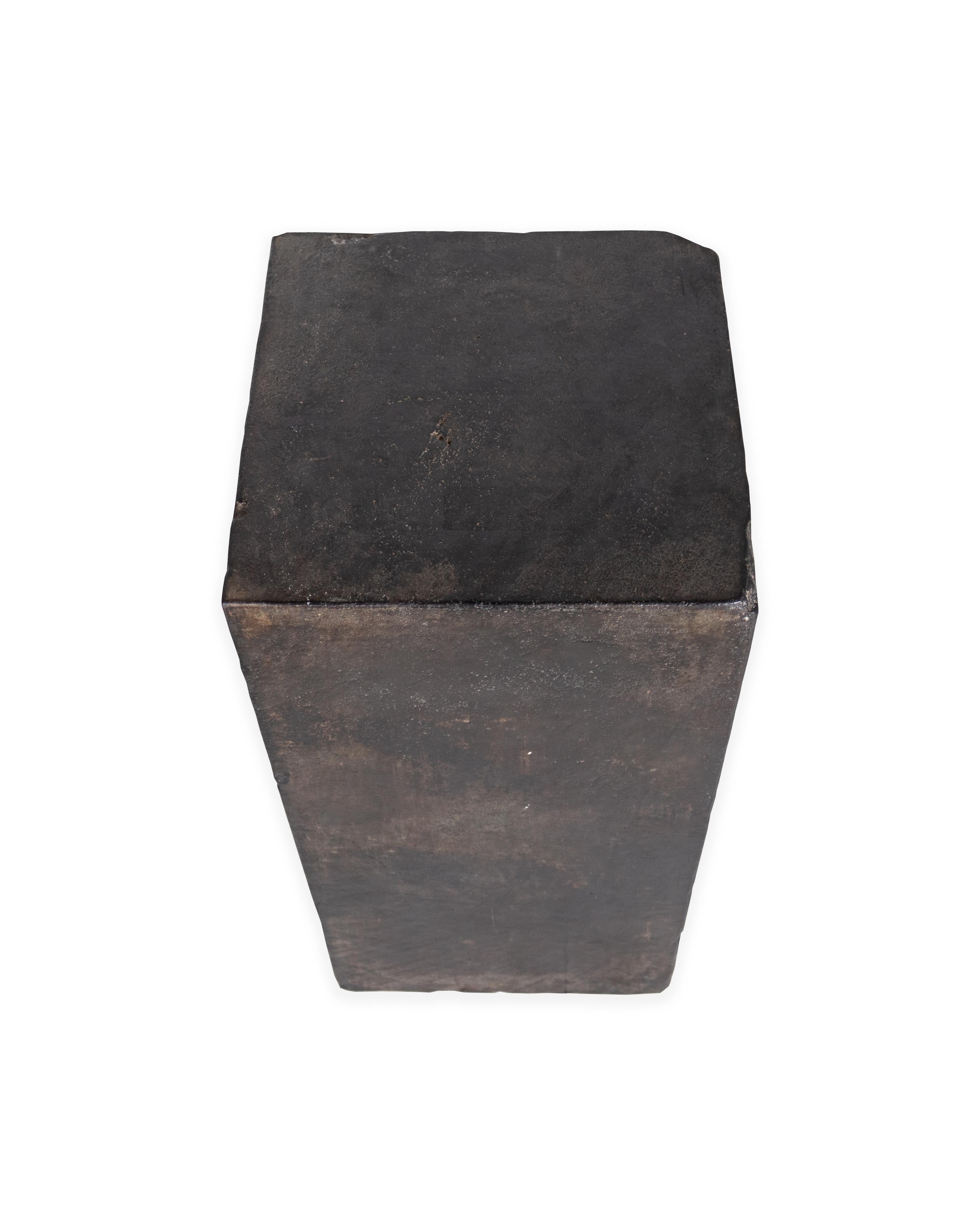 Rustic Distressed Riverstone Side Table For Sale