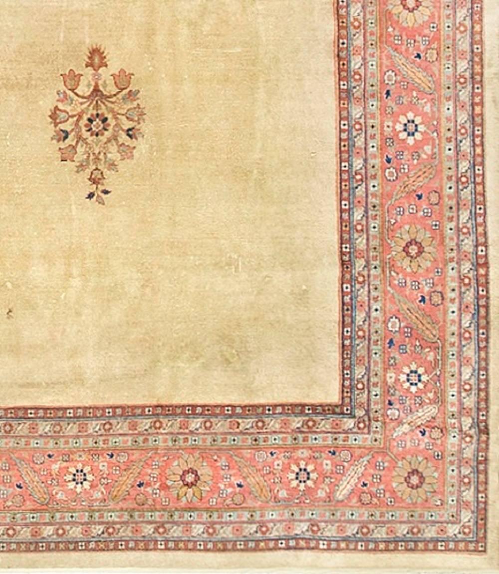Türkischer Vintage-Teppich im Used-Stil im Shabby-Chic-Stil (20. Jahrhundert) im Angebot