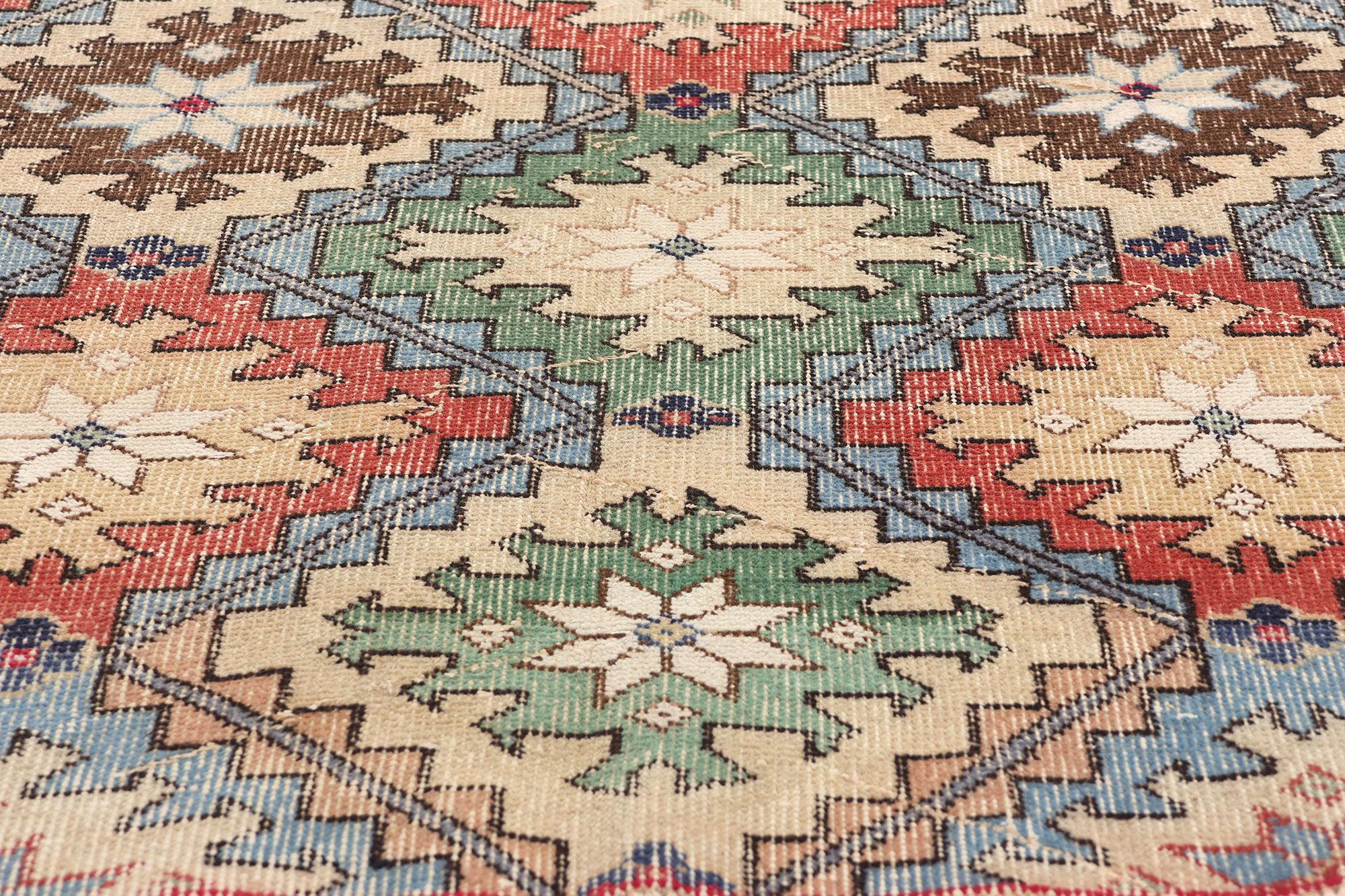 Türkischer Sivas-Teppich, Vintage im Zustand „Starke Gebrauchsspuren“ im Angebot in Dallas, TX