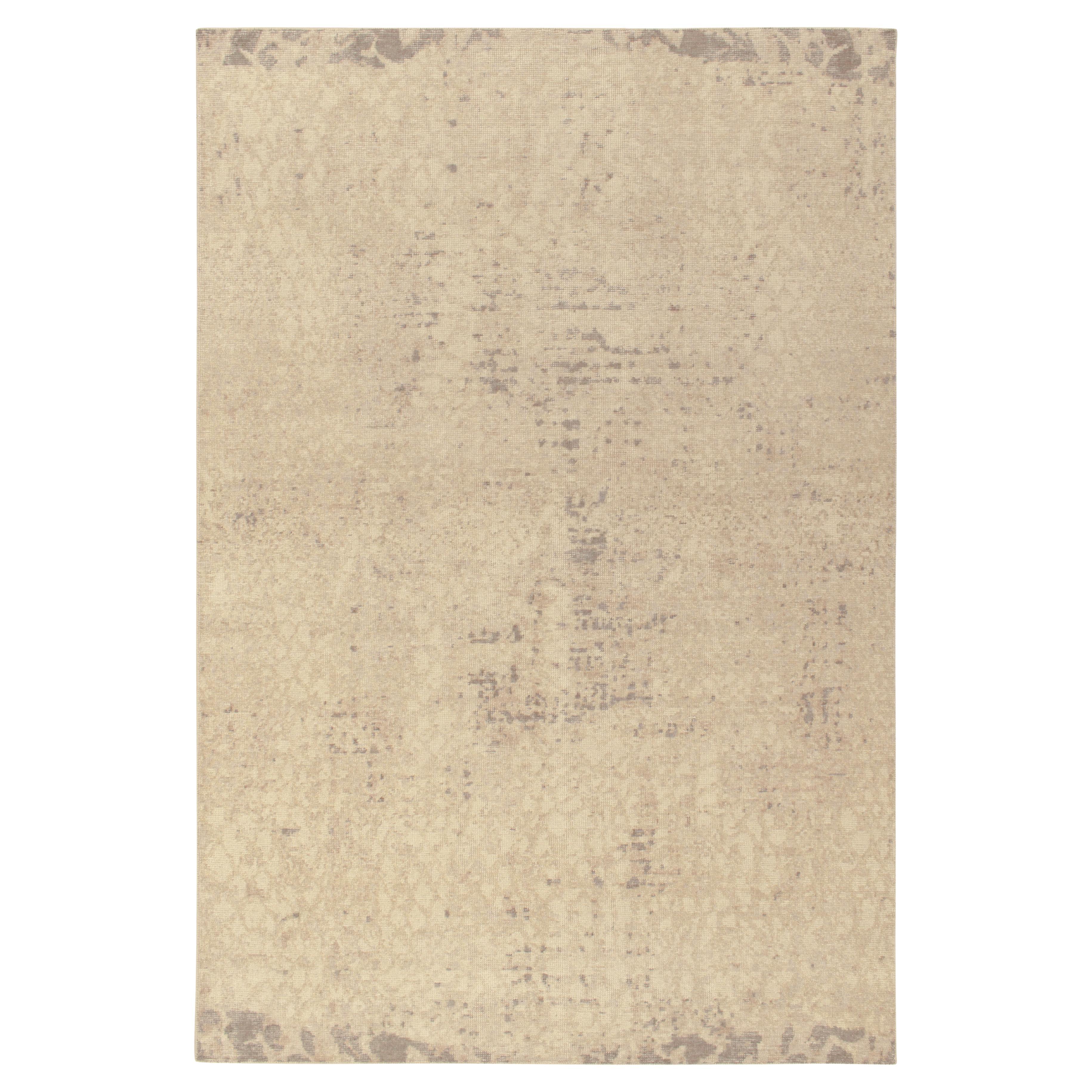 Rug & Kilim's Distressed Style Modern Rug in Beige, Gray Abstract Pattern For Sale