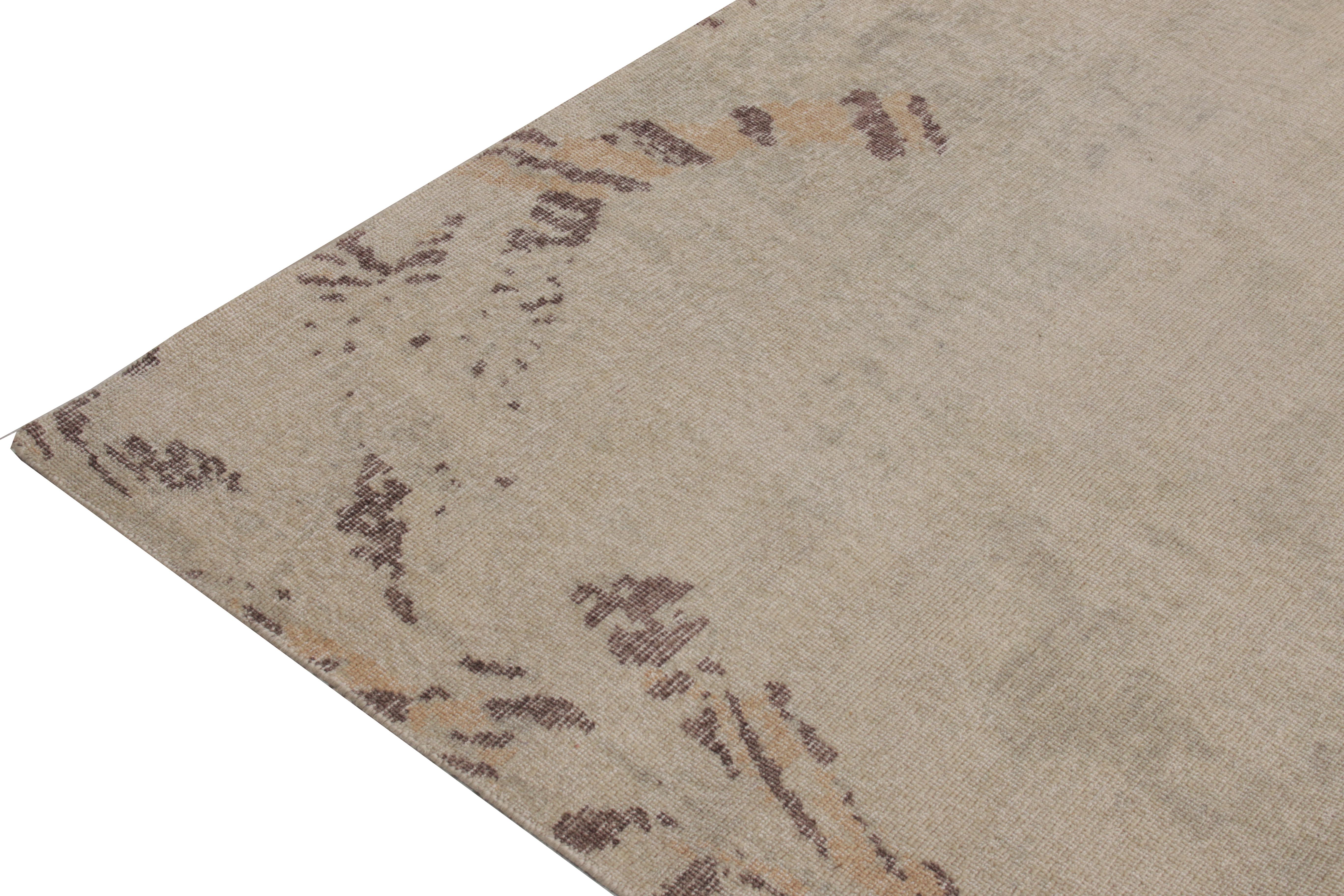 Hand-Knotted Rug & Kilim's Distressed Style Modern Rug in Cream, Brown, Golden Open Field For Sale