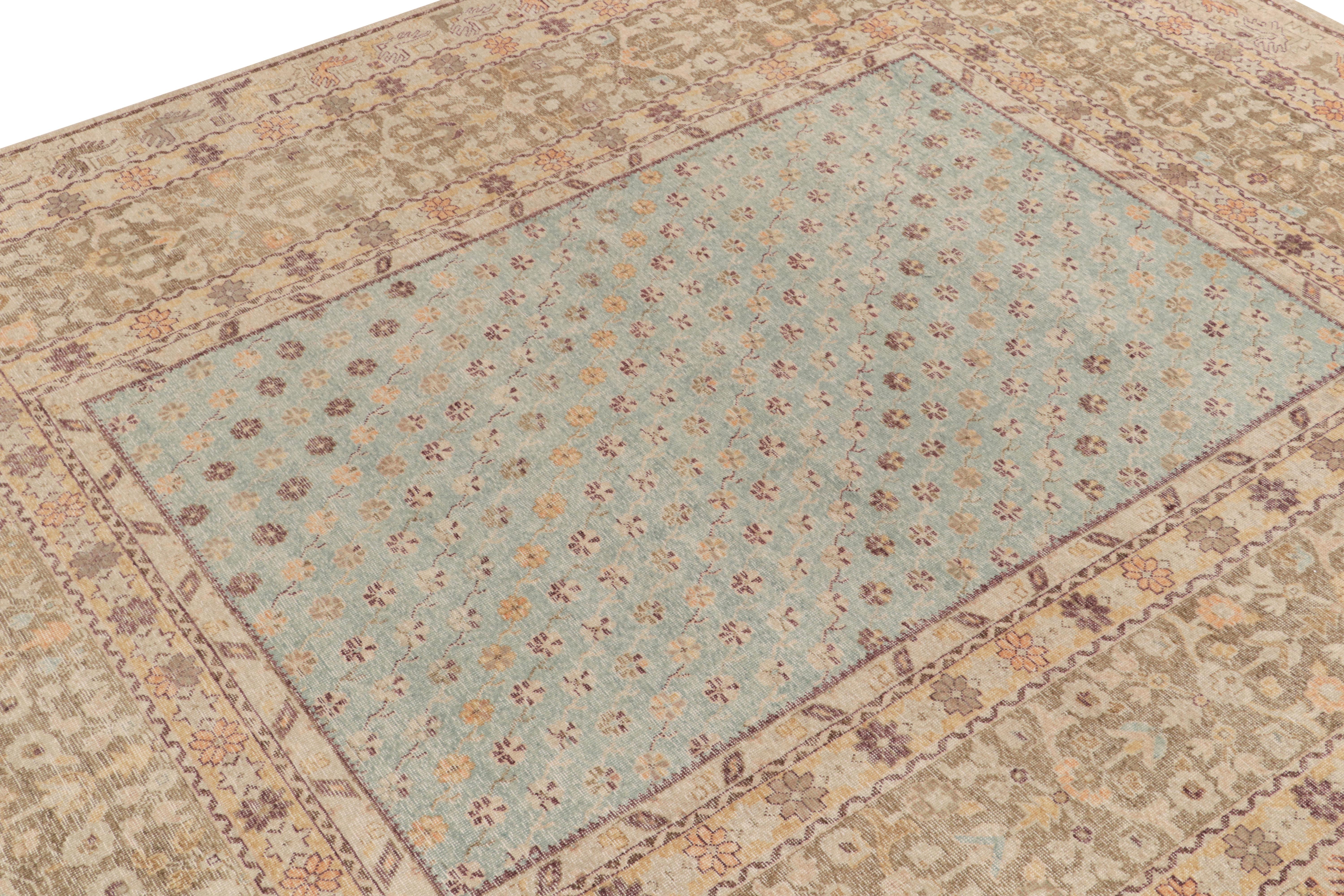  Teppich & Kelim-Teppich im Distressed-Stil mit blauem, beige-braunem Blumenmuster (Indisch) im Angebot