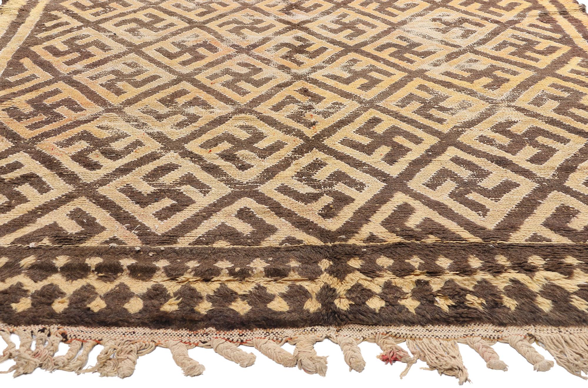 Alfombra marroquí bereber Taznakht de 1950 en Desgastado estado para la venta en Dallas, TX