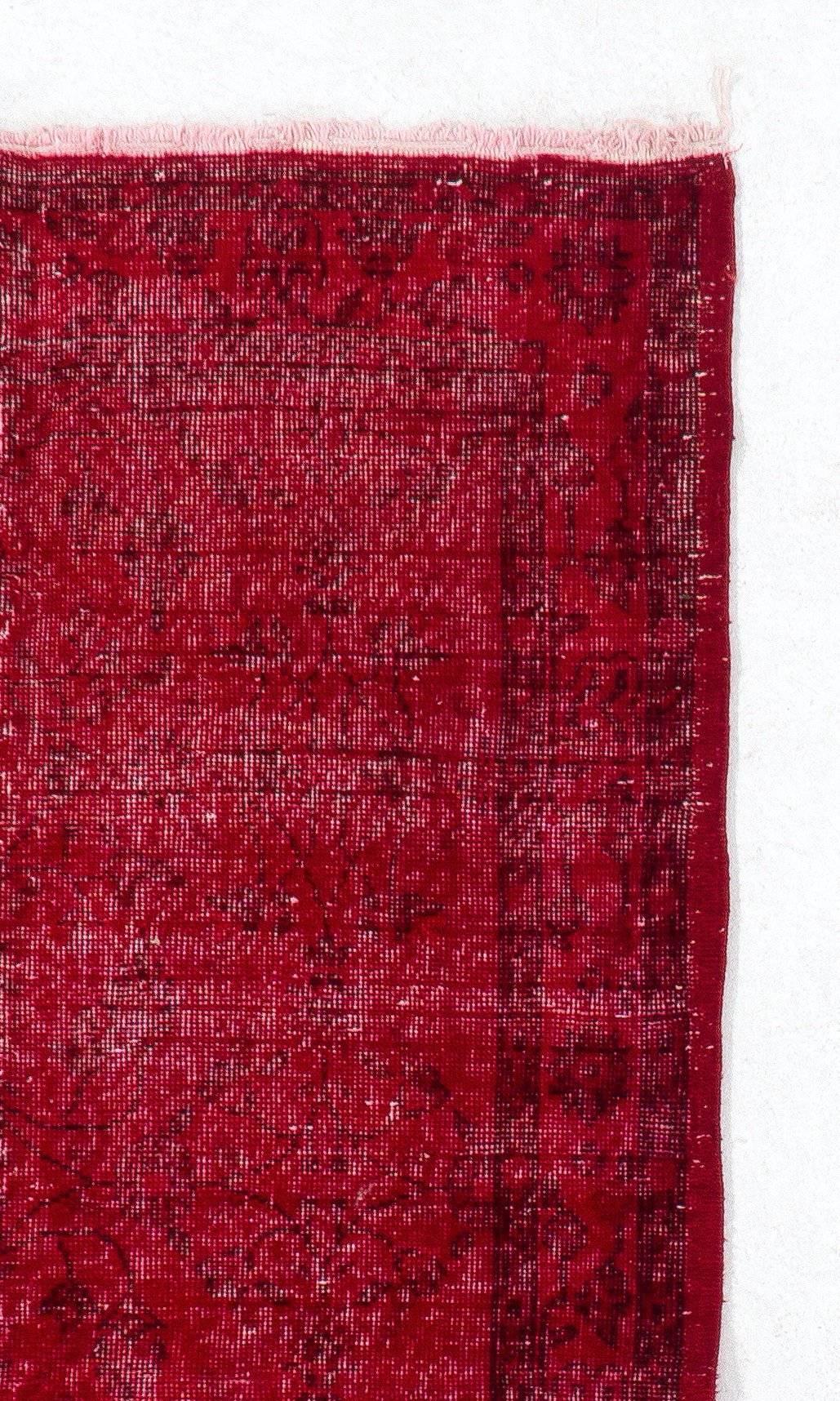 Hand-Knotted 4x7 ft Vintage Handmade Turkish Accent Rug in Red, Ideal for Modern Interiors For Sale