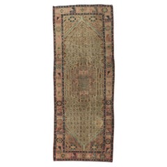 Tapis de couloir vintage persan Hamadan vieilli et vieilli