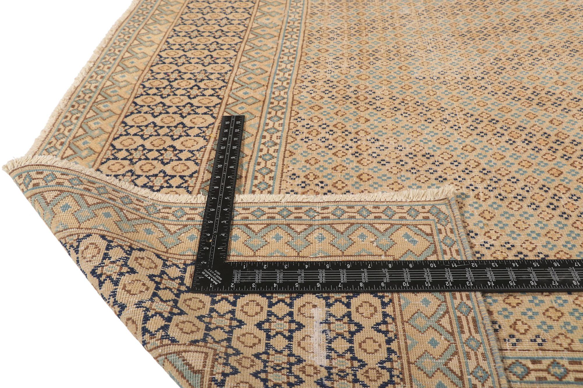 Vintage Persian Kerman Rug, Relaxed Refinement Meets Soothing Sophistication In Distressed Condition For Sale In Dallas, TX