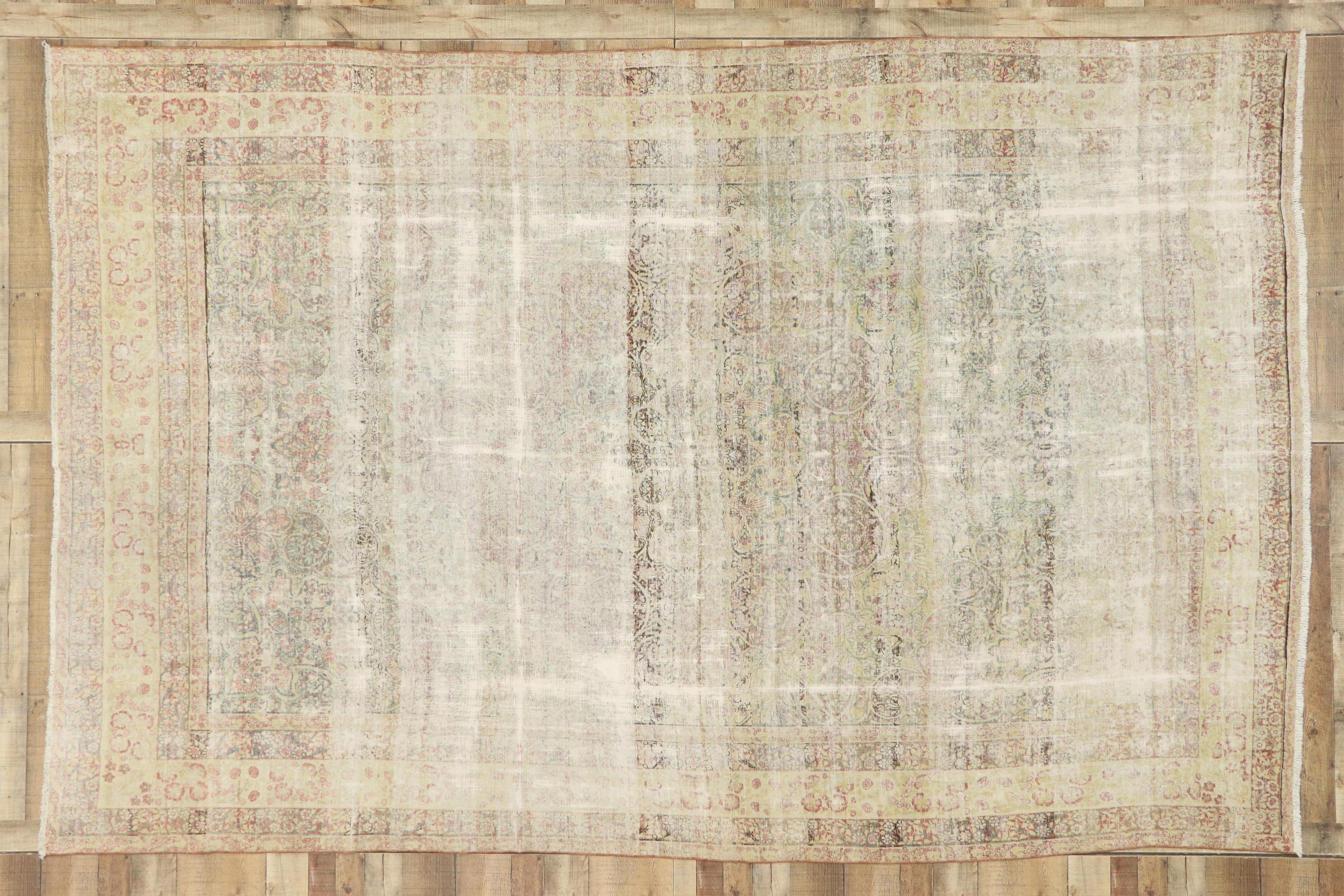 Persischer Kerman-Teppich im Vintage-Stil im Distressed-Stil mit rustikaler Kaschmirwolle im englischen Landhausstil im Angebot 1