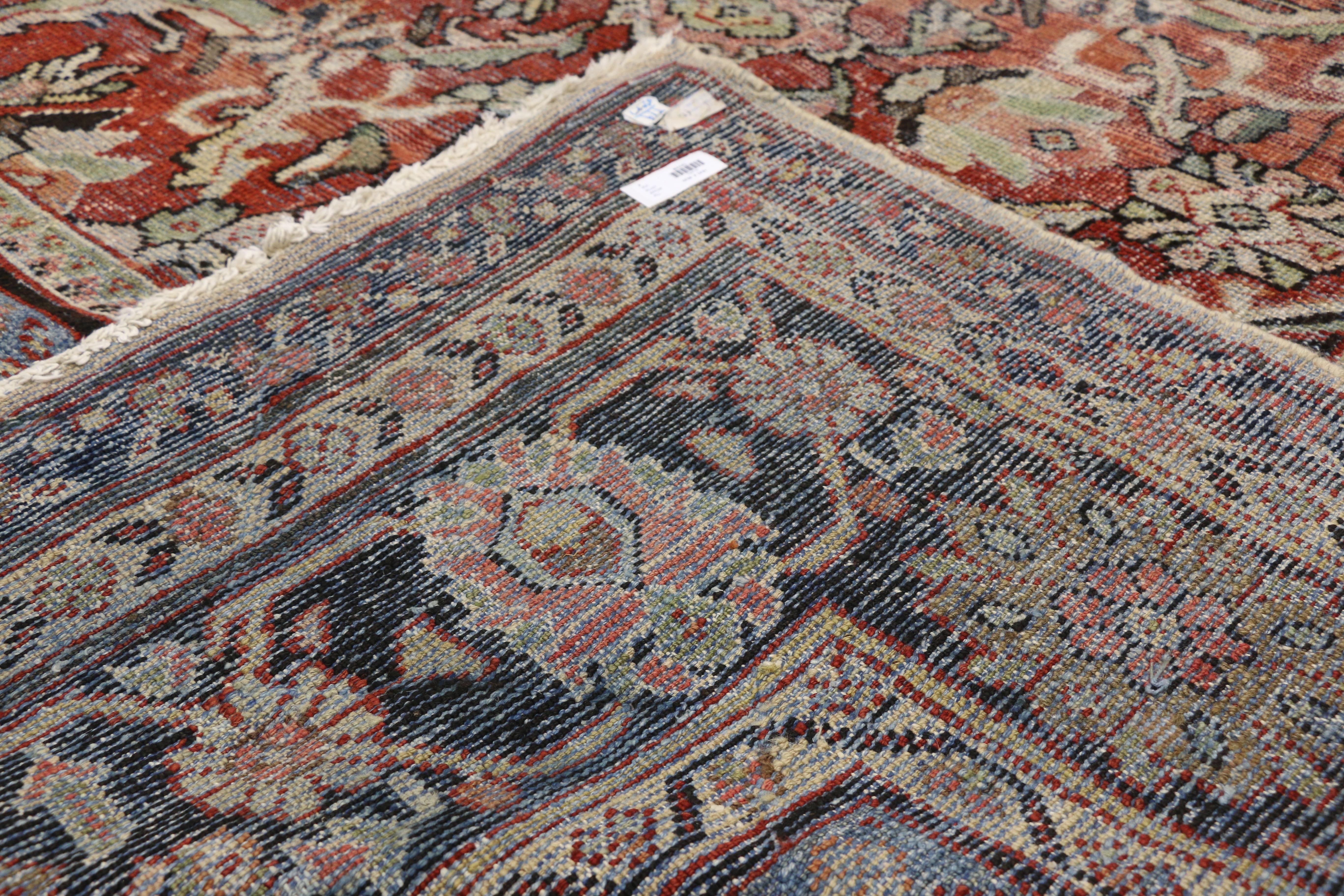 Malayer Vintage Persian Mahal Rug, Timeless Elegance Meets Relaxed Refinement For Sale