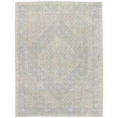 Tapis persan Mahi Tabriz vintage vieilli avec style cottage de campagne anglais