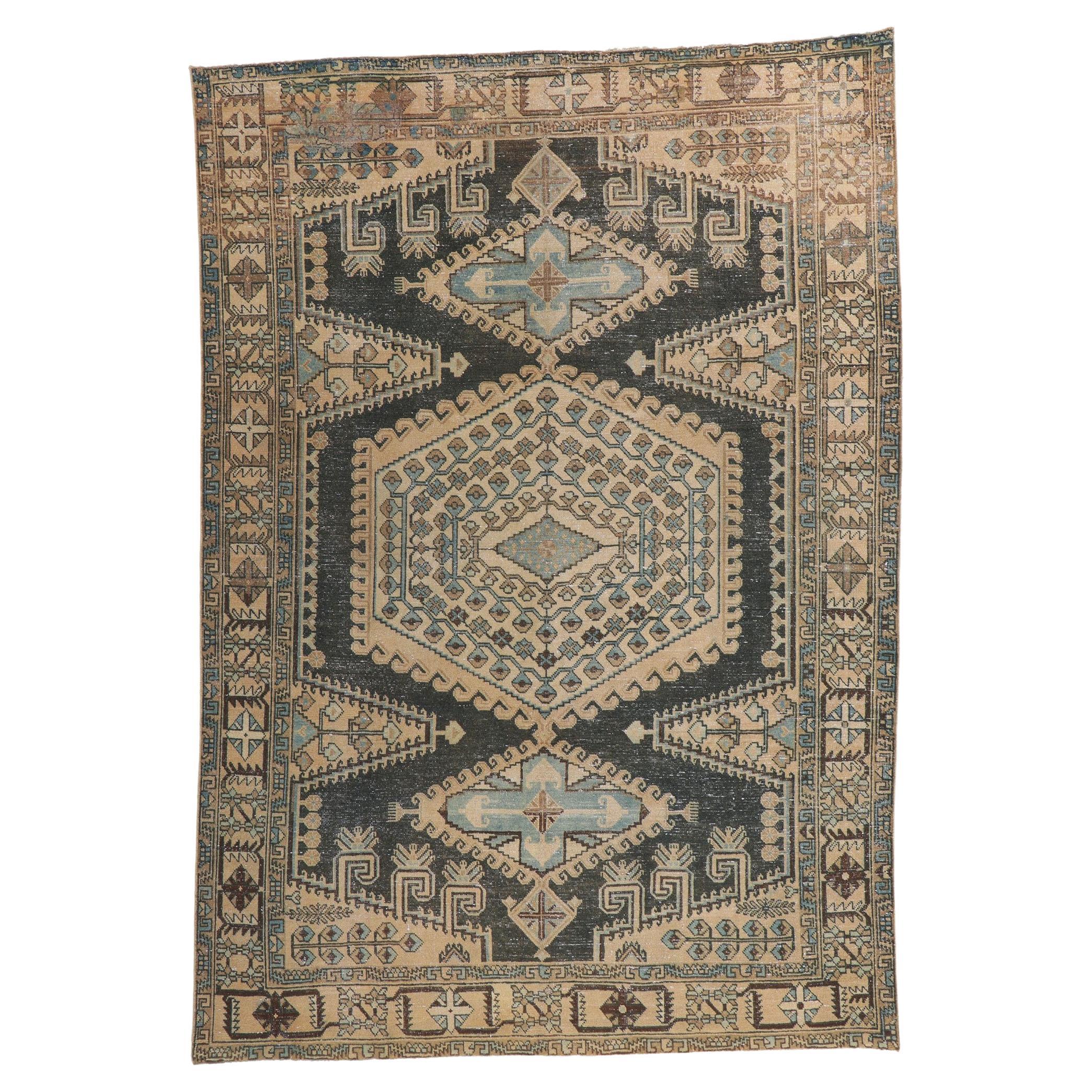 Persischer Viss-Teppich im Used-Look im Vintage-Stil im Angebot