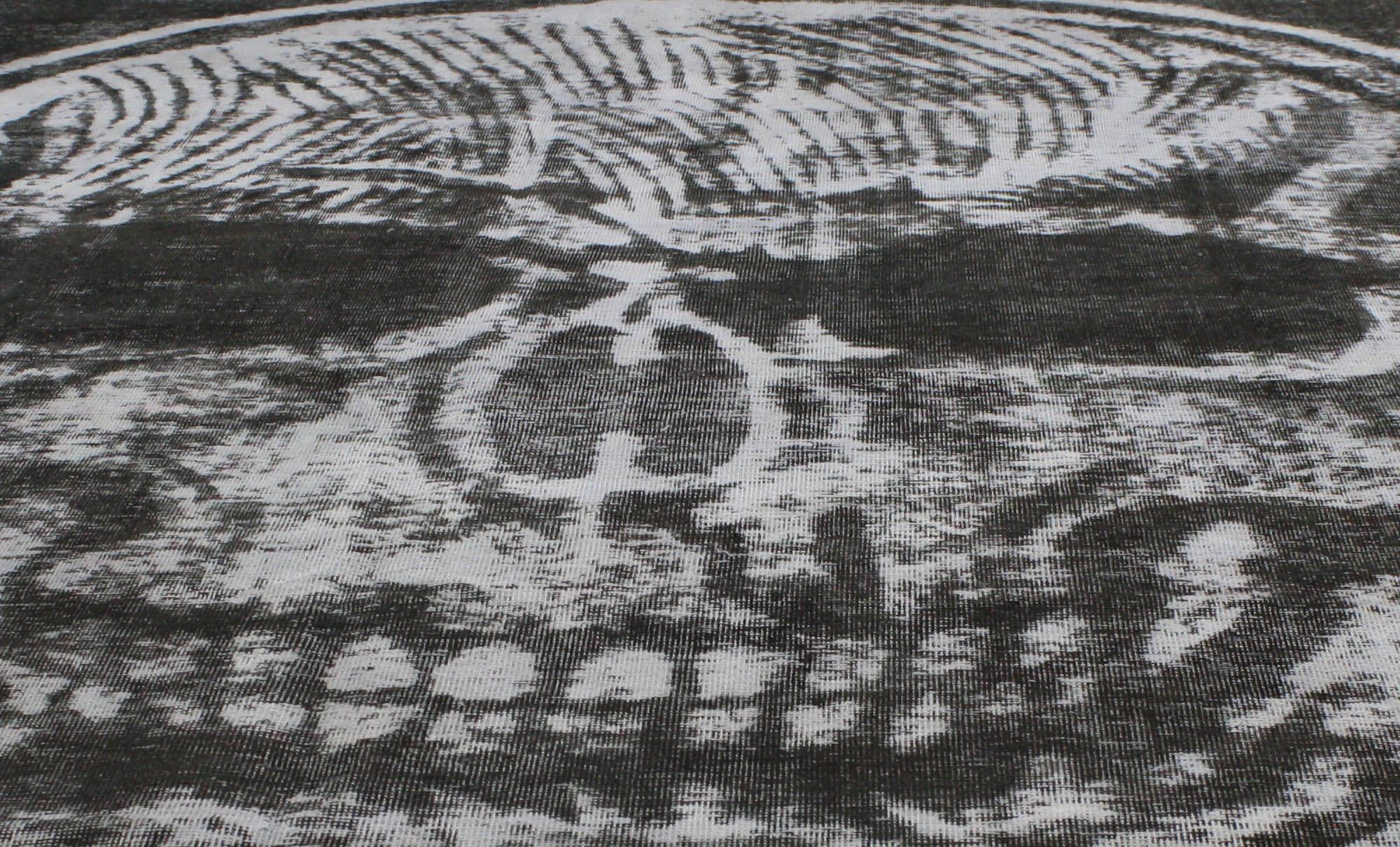 skull area rug