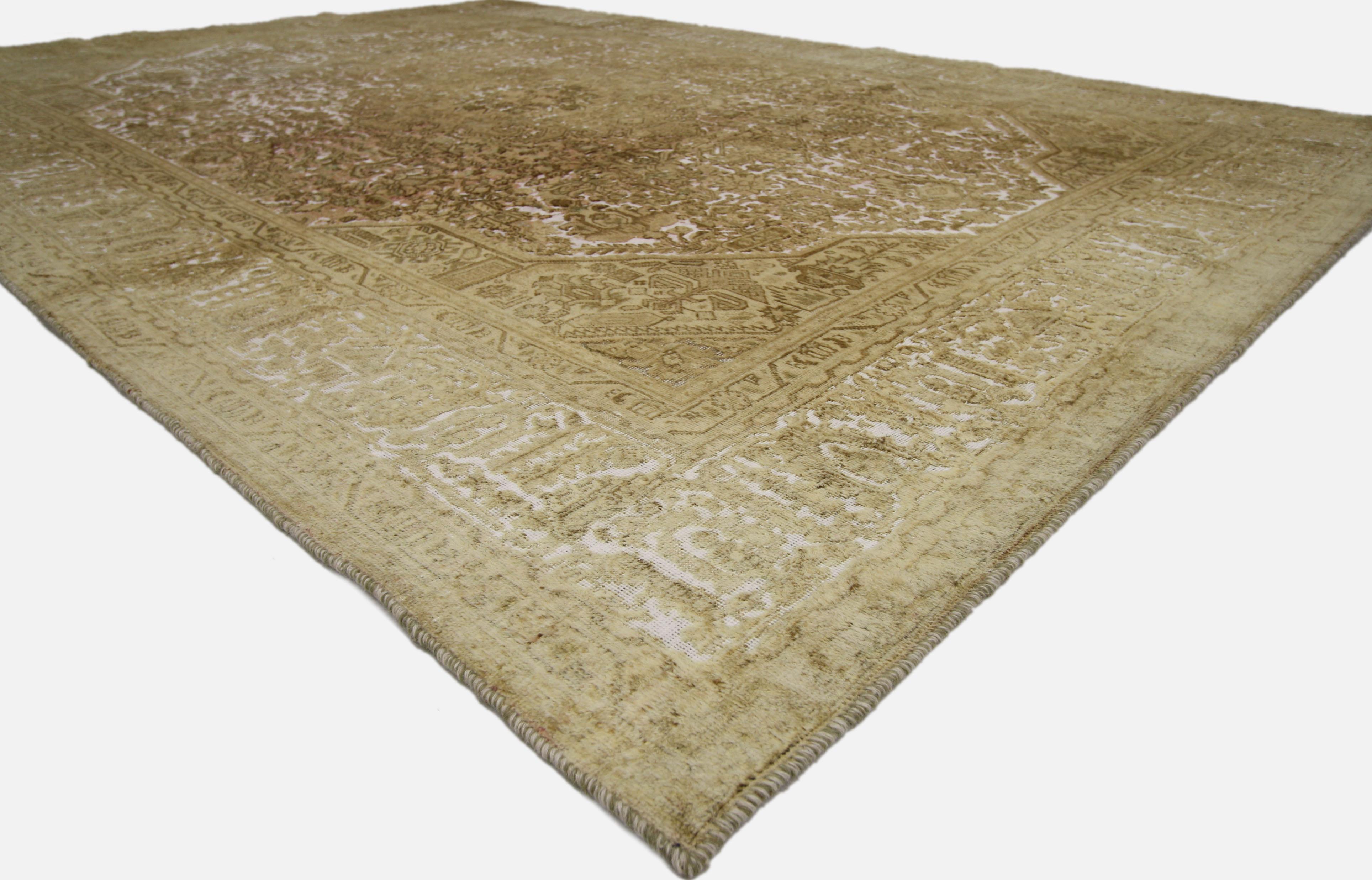 Distressed Vintage Turkish Rug with Earth-Tone Colors and Chippendale Style  In Distressed Condition For Sale In Dallas, TX