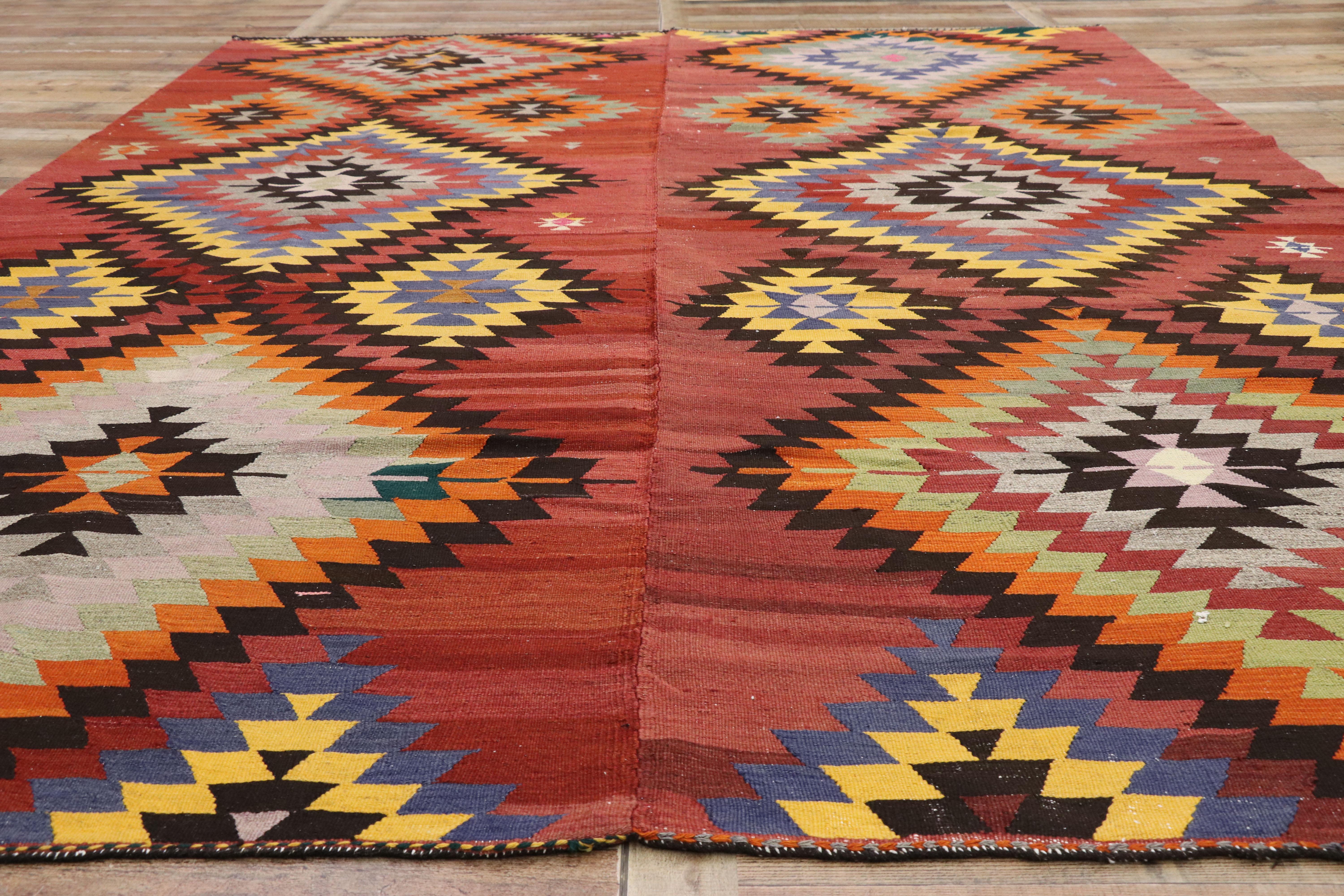 Distressed Vintage Turkish Kilim Area Rug with Aztec Southwest Navajo Style In Distressed Condition For Sale In Dallas, TX