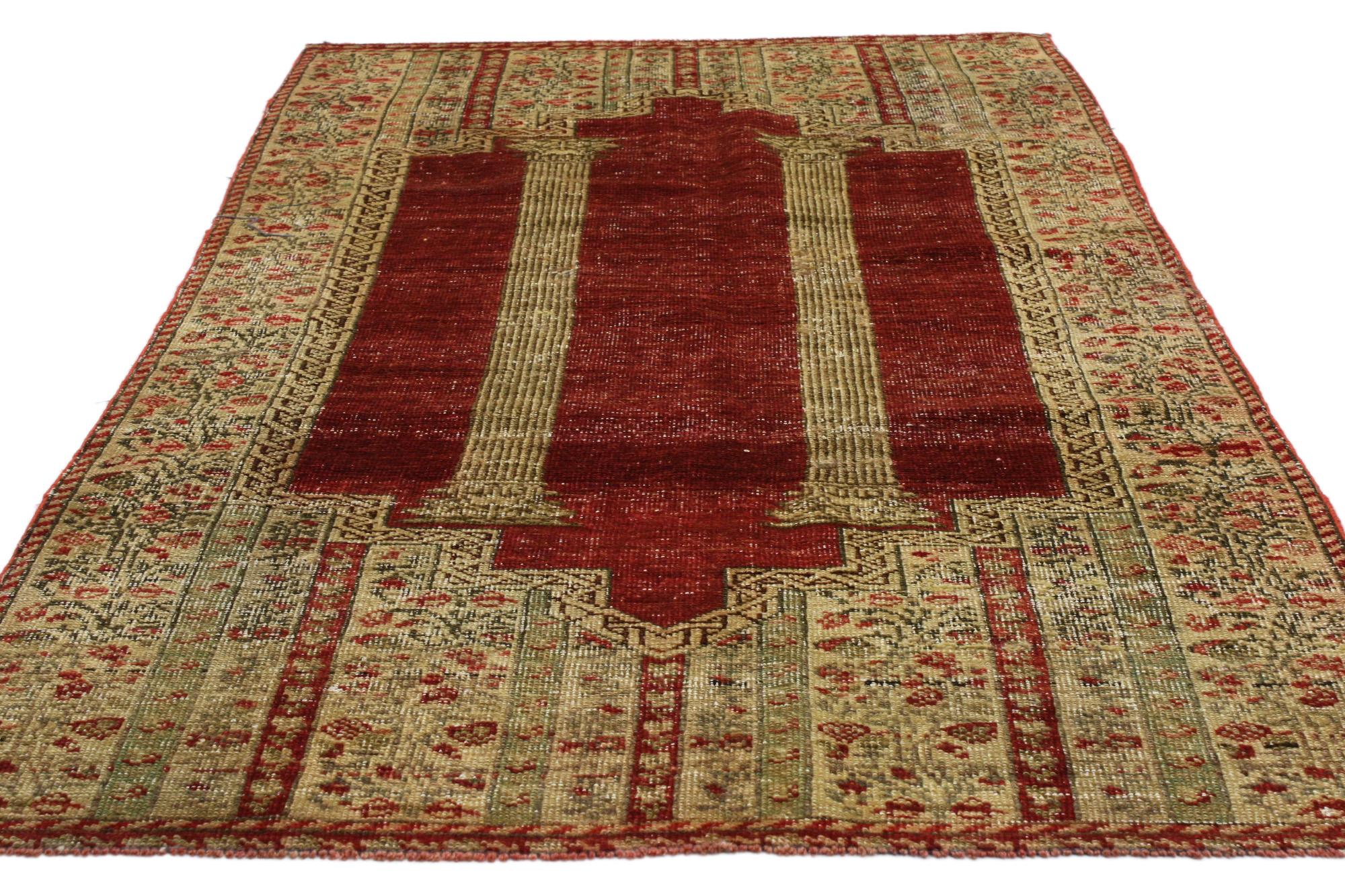 Hand-Knotted Early 20th Century Turkish Ottoman Prayer Rug with Traditional Style For Sale