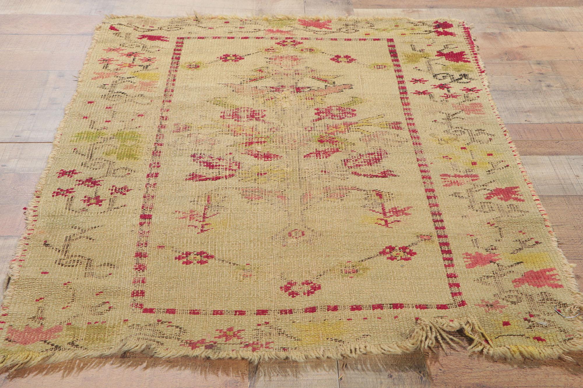 Distressed Vintage Turkish Oushak Accent Rug, Worn-In Farmhouse Chic For Sale 3