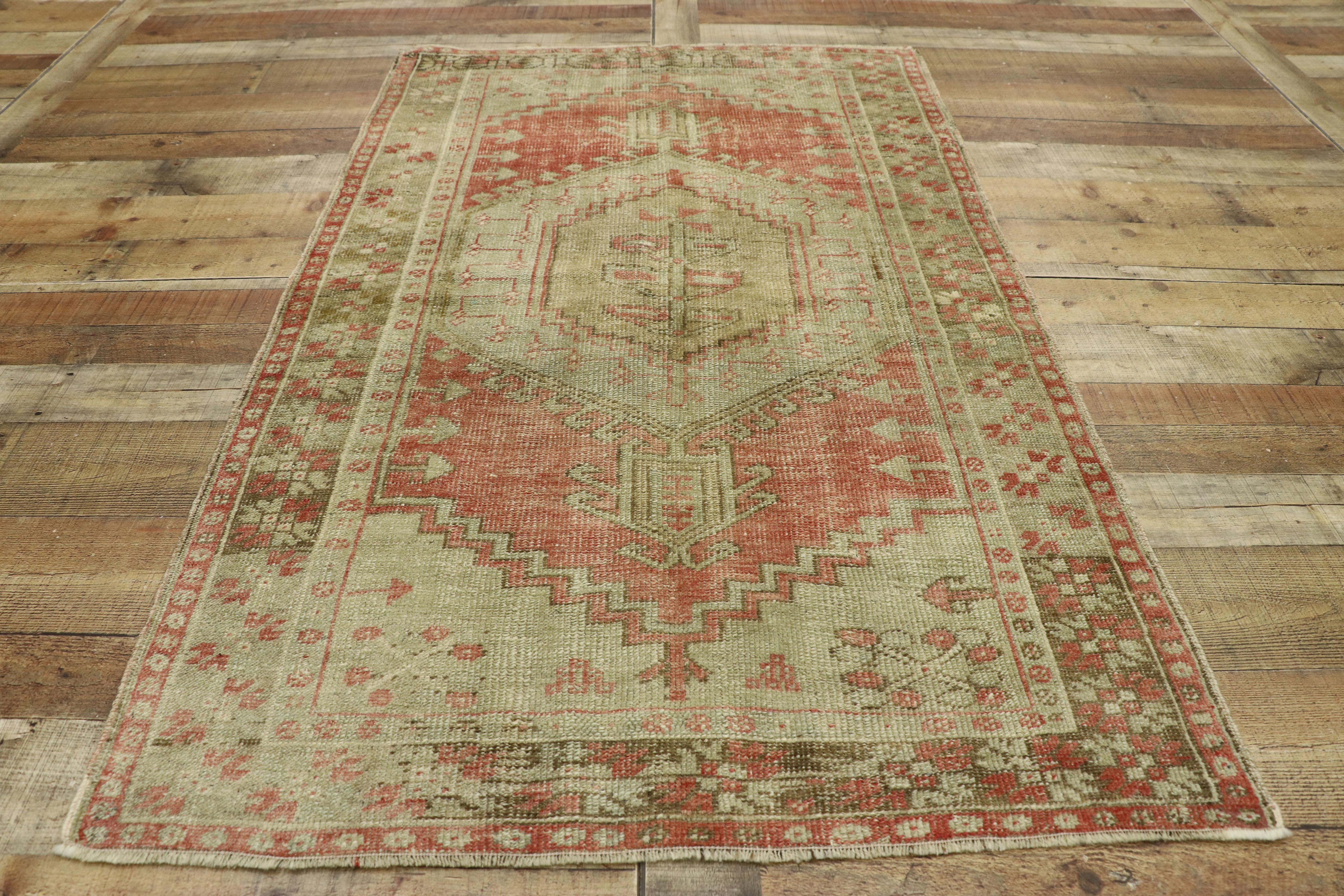 Alfombra Oushak Turca Vintage Desgastada Estilo Rústico y Tribal Lana en venta