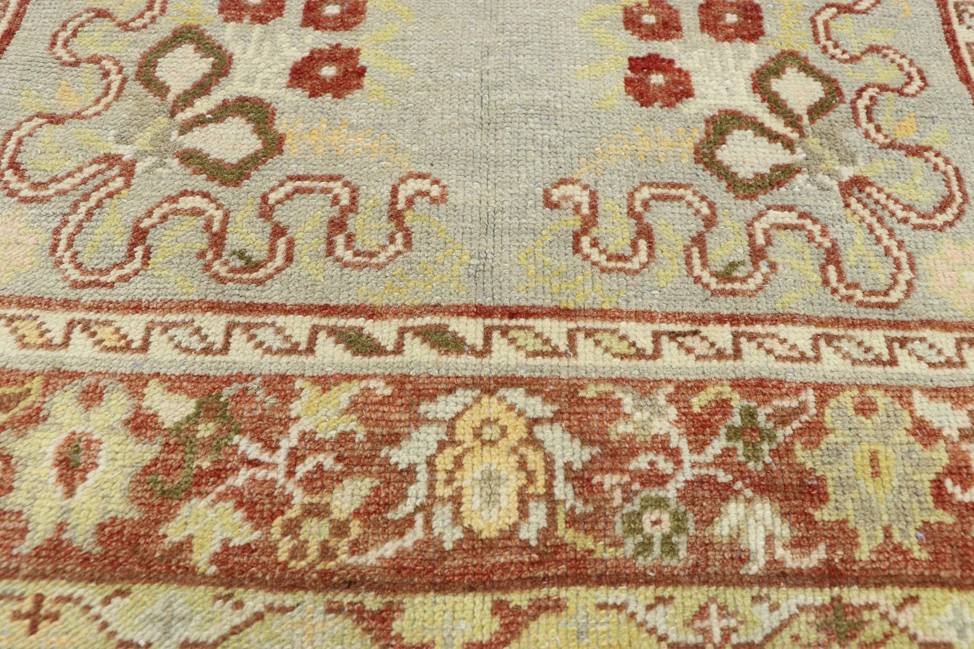 Distressed Vintage Turkish Oushak Rug with Romantic Rustic Georgian Style In Distressed Condition For Sale In Dallas, TX
