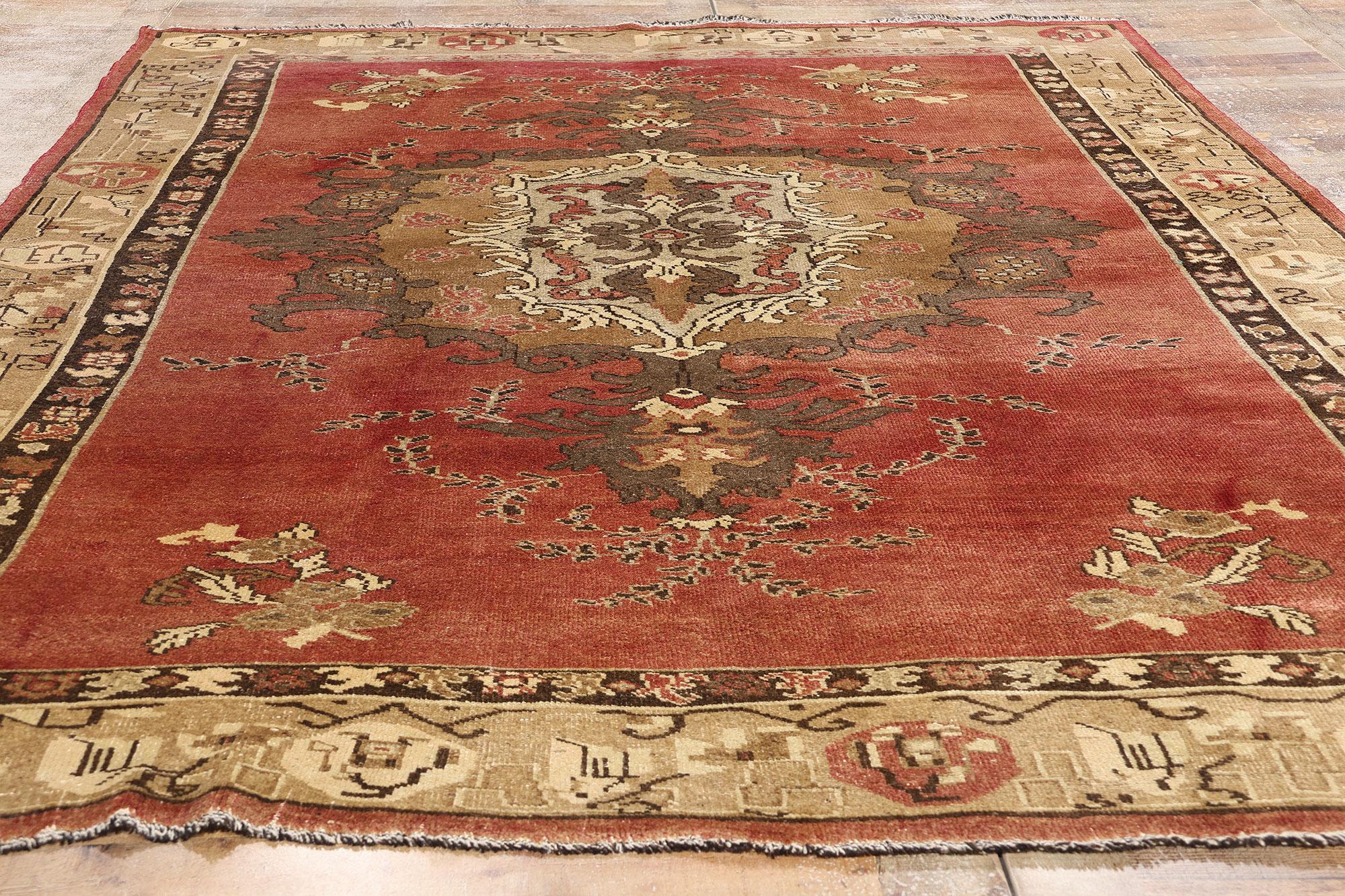 1960's Turkish Oushak Carpet with Traditional Style For Sale 7