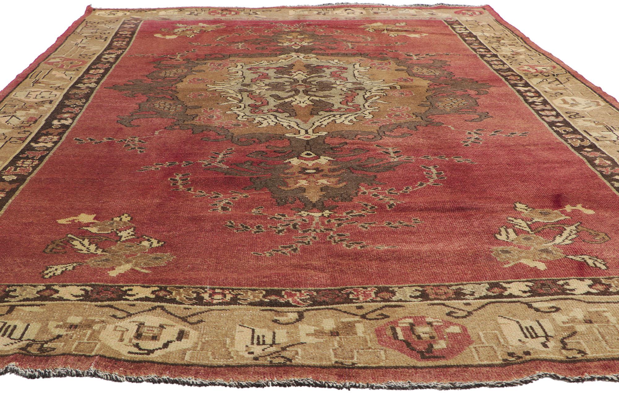 Distressed Vintage Turkish Oushak Rug with Rustic Artisan Style In Distressed Condition For Sale In Dallas, TX