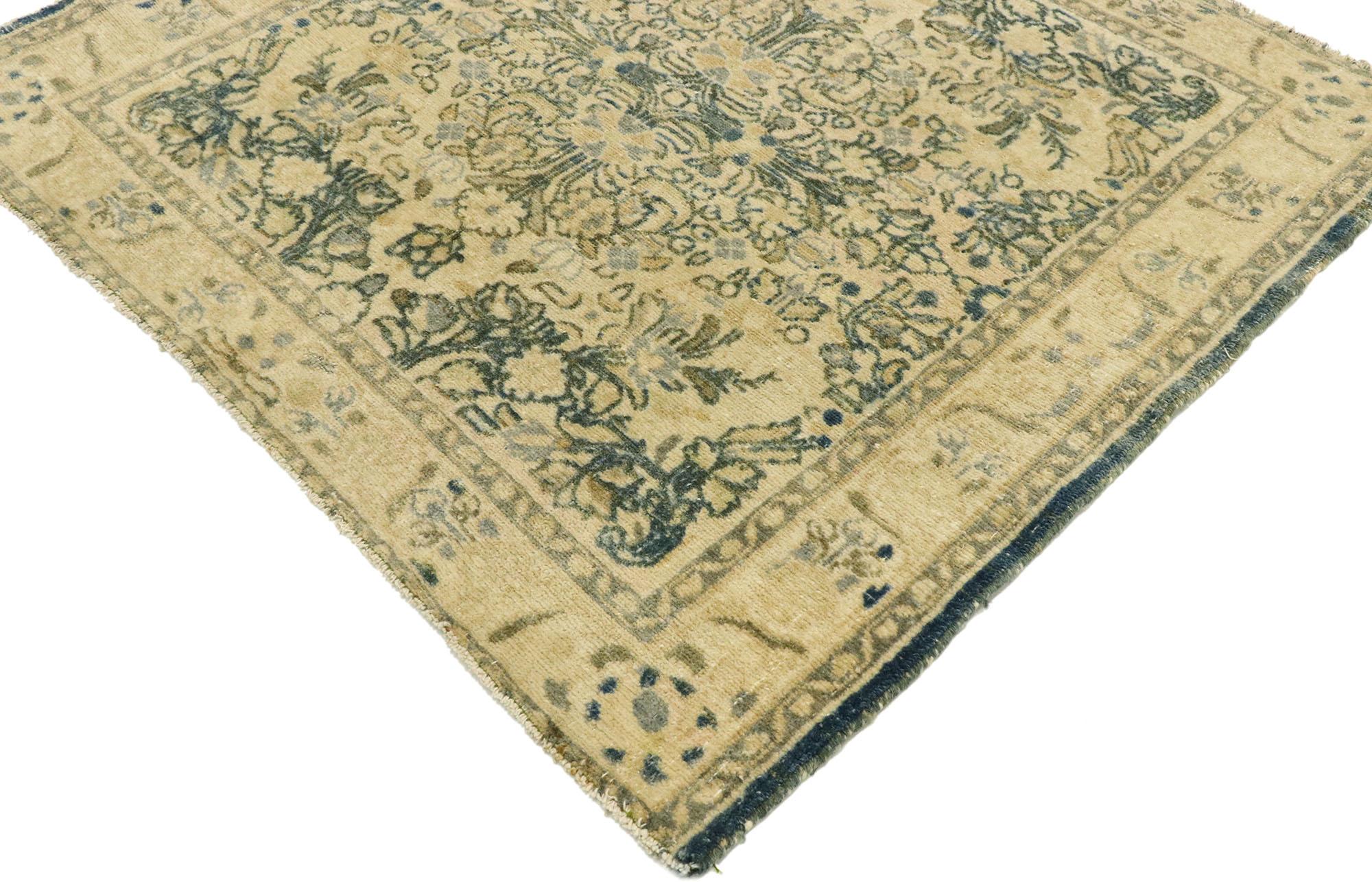 53098, distressed vintage Turkish Oushak rug with Rustic Cotswold English Manor style. With a lovingly timeworn appearance and timeless design, this hand knotted wool distressed vintage Turkish Oushak rug charms with ease and beautifully embodies
