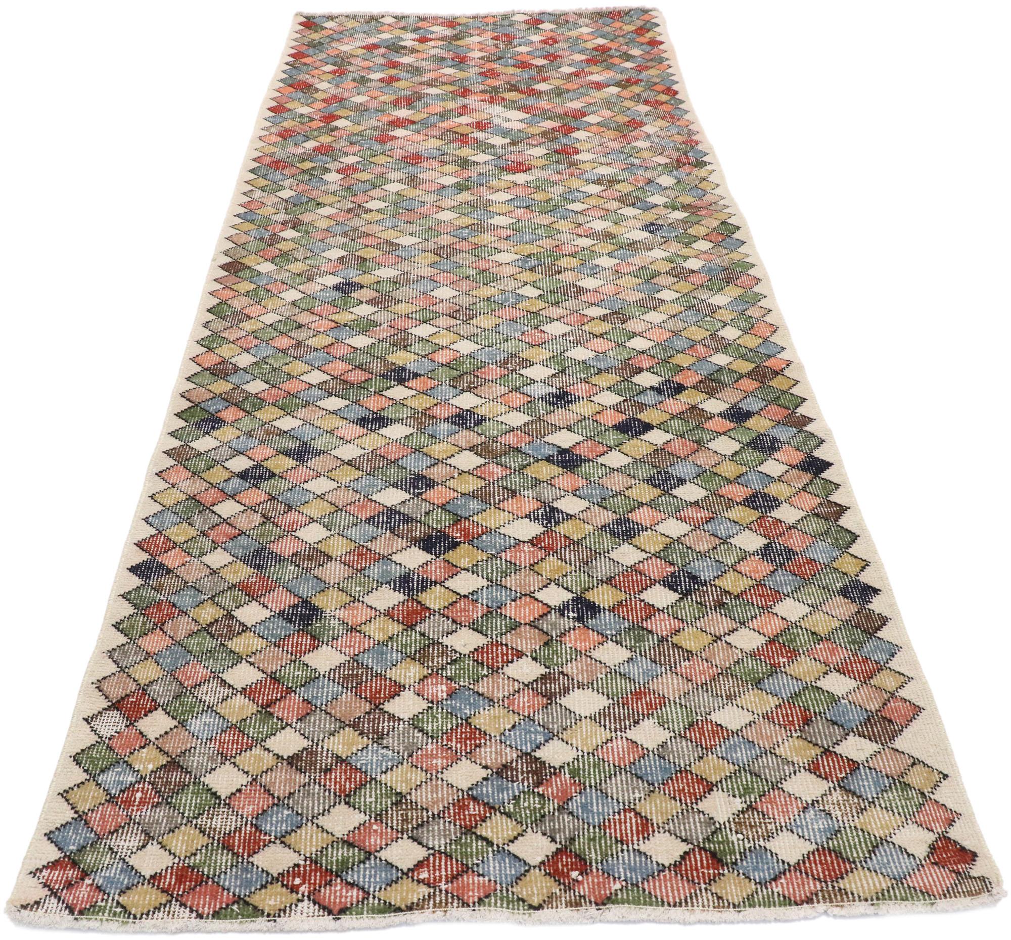 Distressed Vintage Turkish Sivas Rug with Rustic Cubist Style In Distressed Condition For Sale In Dallas, TX