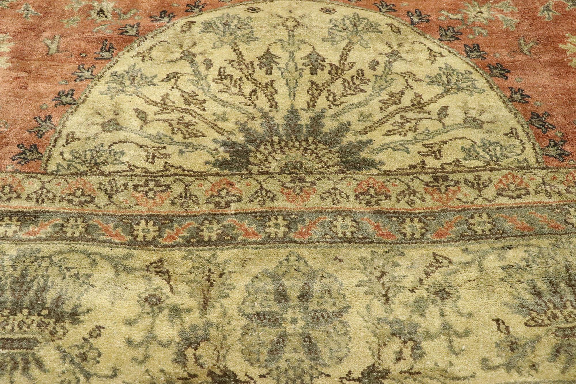 Distressed Vintage Turkish Oushak Rug with Rustic English Manor Style In Distressed Condition For Sale In Dallas, TX
