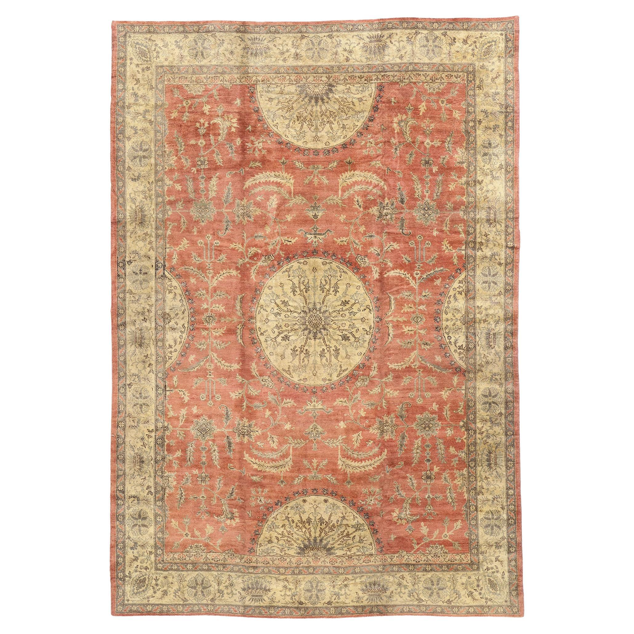 Alfombra turca Oushak de 1960 de estilo tradicional