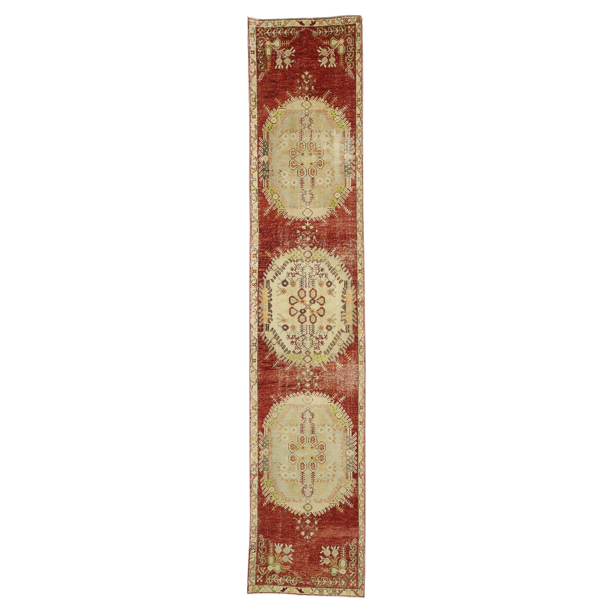Tappeto turco Oushak del 1940 con stile rustico moderno