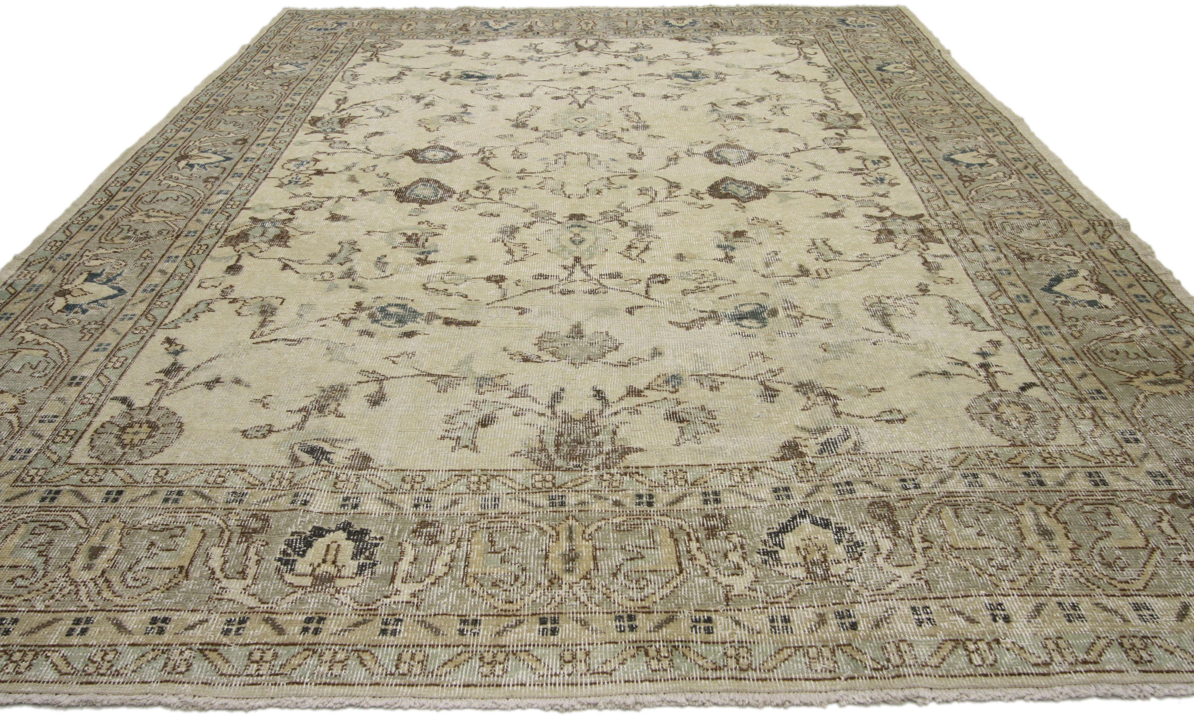 Distressed Vintage Turkish Sivas Rug with Shabby Chic Gustavian Style In Distressed Condition In Dallas, TX