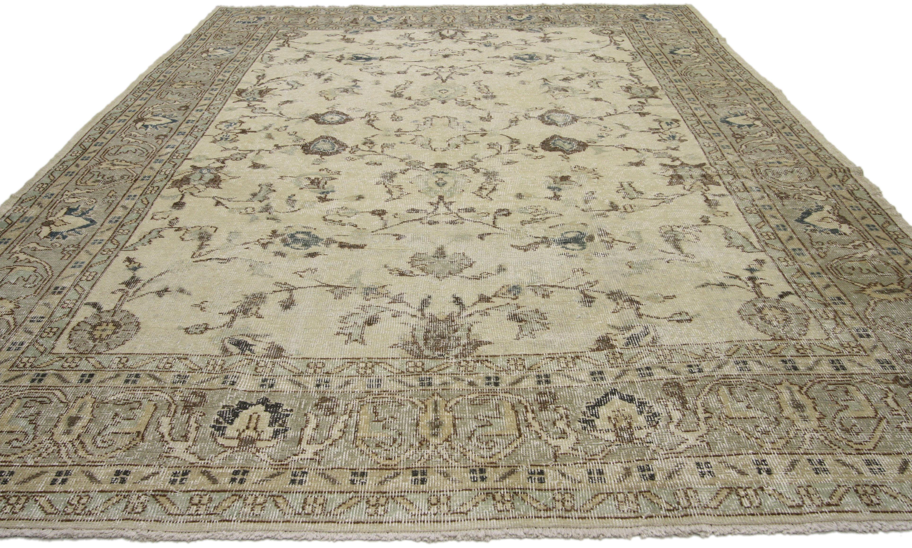 Distressed Vintage Turkish Sivas Rug with Shabby Chic Gustavian Style In Distressed Condition For Sale In Dallas, TX