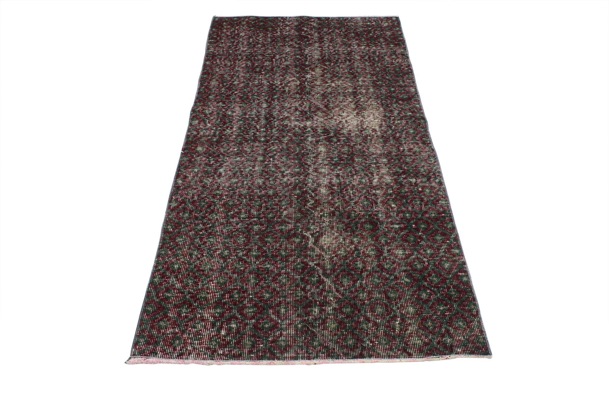 Modern Distressed Vintage Turkish Sivas Rug with Rustic English Traditional Style For Sale