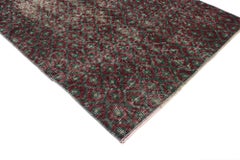 The Emerald Lattice: A Zeki Müren Turkish Sivas Rug of Modernist Grace
