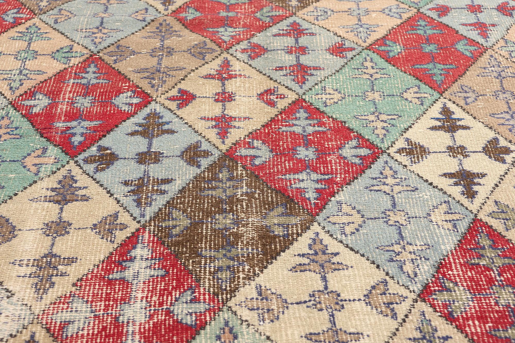 Tapis turc Sivas vintage Zeki Muren vieilli Abîmé - En vente à Dallas, TX