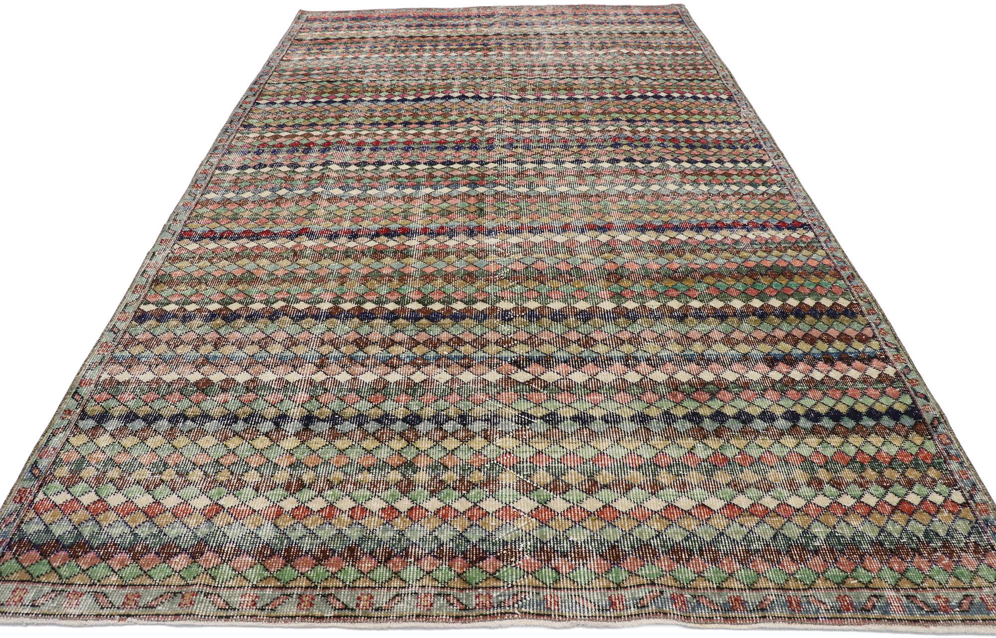 Distressed Vintage Turkish Sivas Rug with Mid-Century Modern Bohemian Style In Distressed Condition For Sale In Dallas, TX