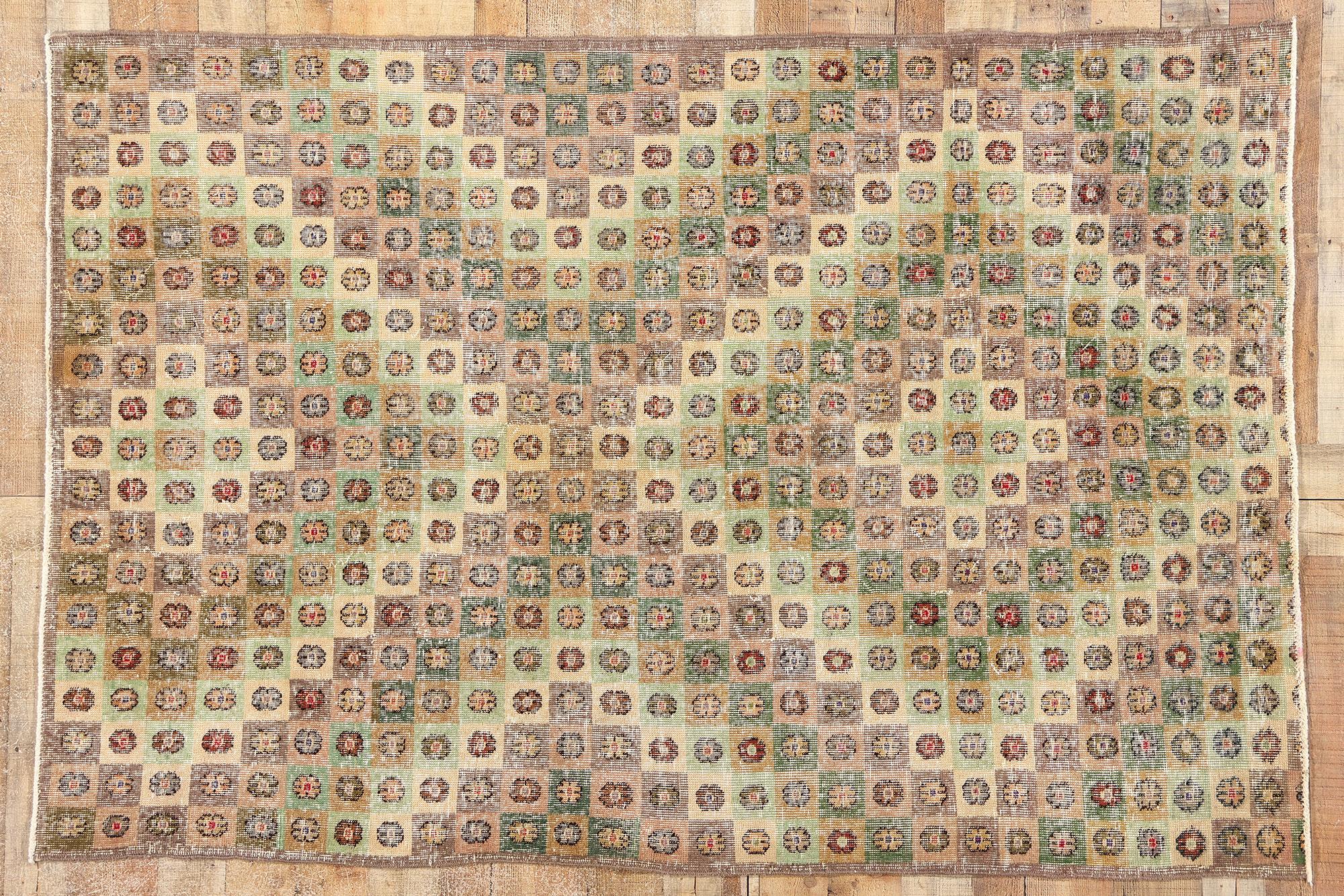 Alfombra Sivas turca vintage envejecida Zeki Muren en venta 1
